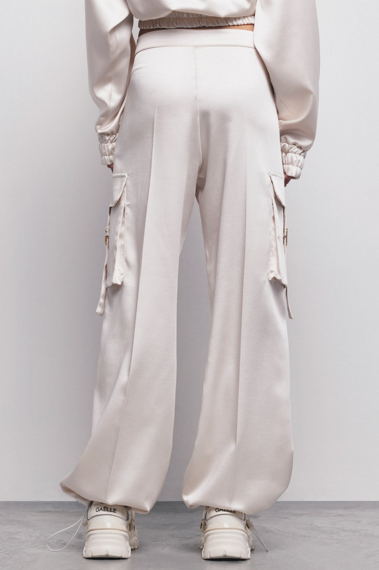 Pantalona Cargo Off White - Gaëlle Paris