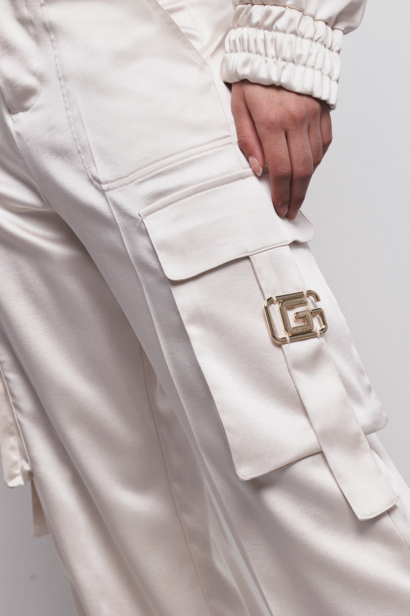 Pantalona Cargo Off White - Gaëlle Paris