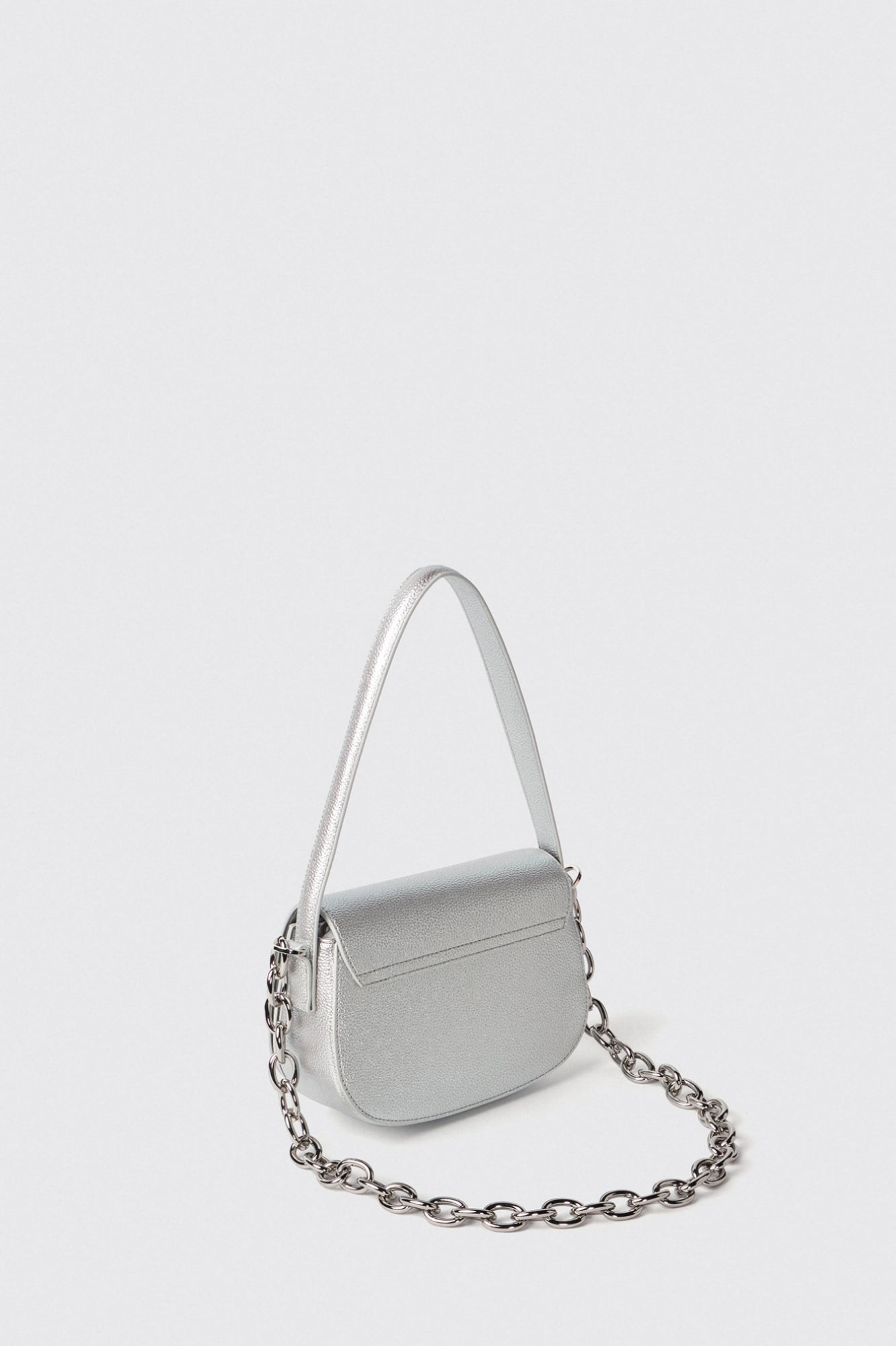 Maxi Chain Shoulder Bag - Gaëlle Paris