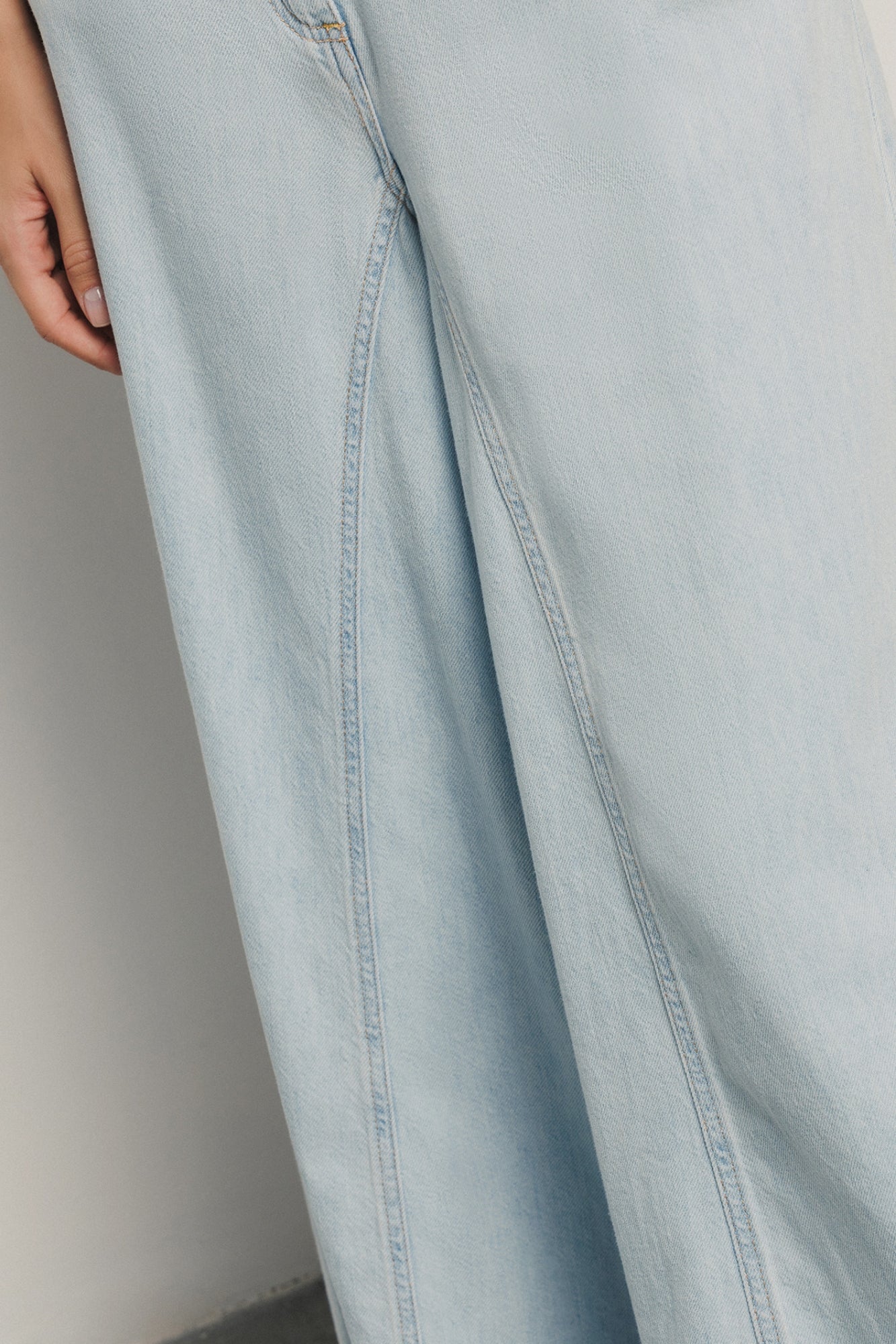 Calça Jeans Pantalona - Gaëlle Paris