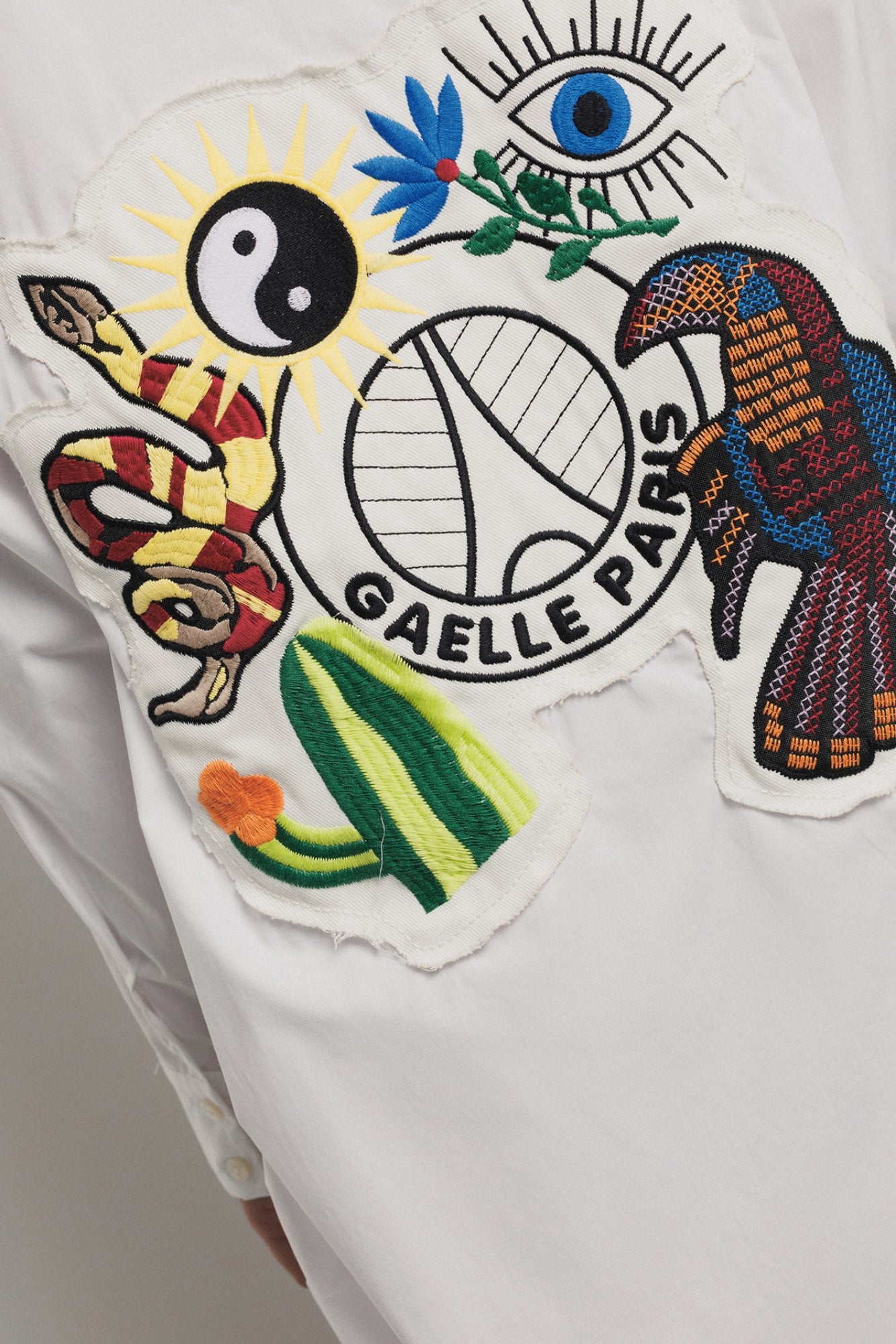 Oversized Shirt with Kimono Sleeve and Embroidery - Gaëlle Paris