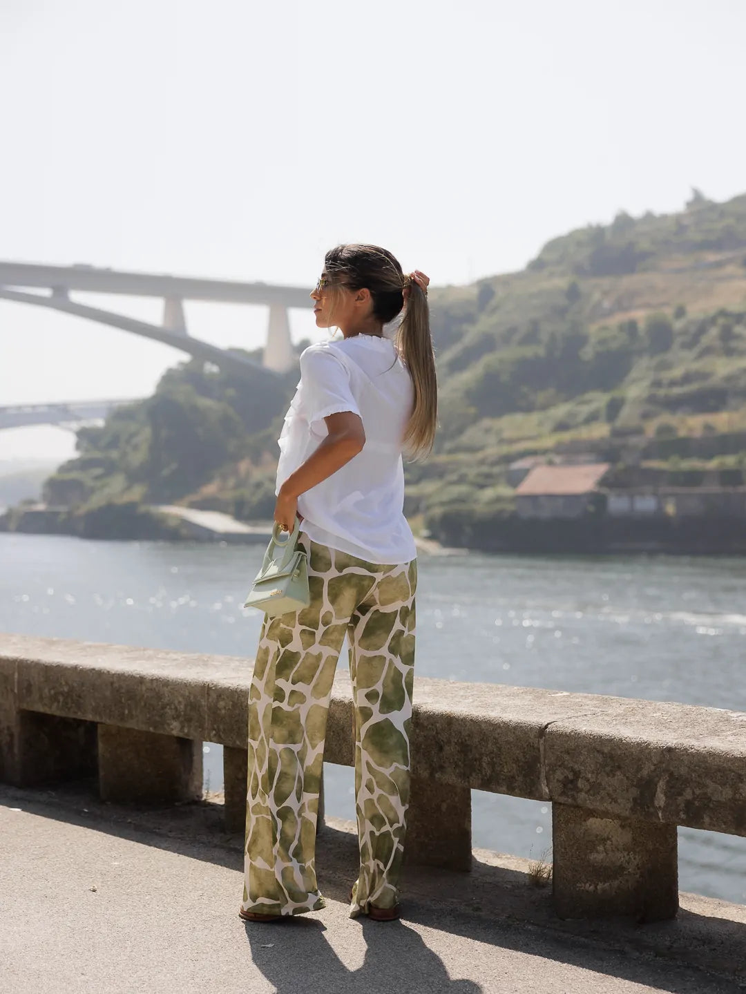 Flowy Printed Trousers - Scripta