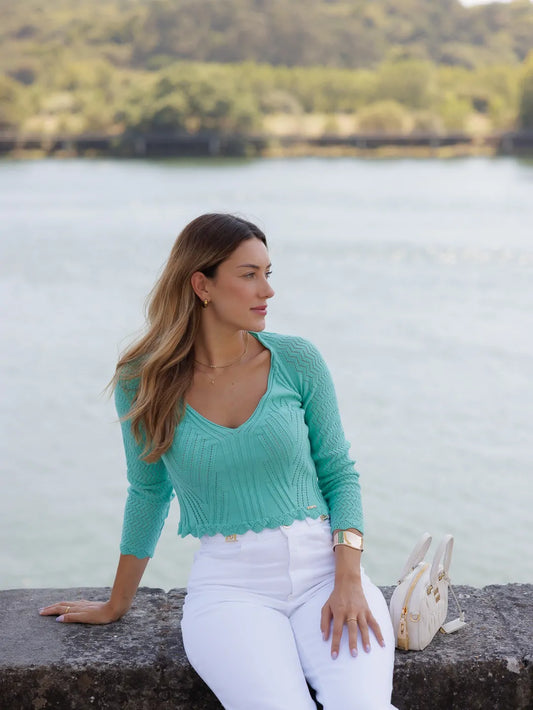 V-neck knitted sweater - Scripta