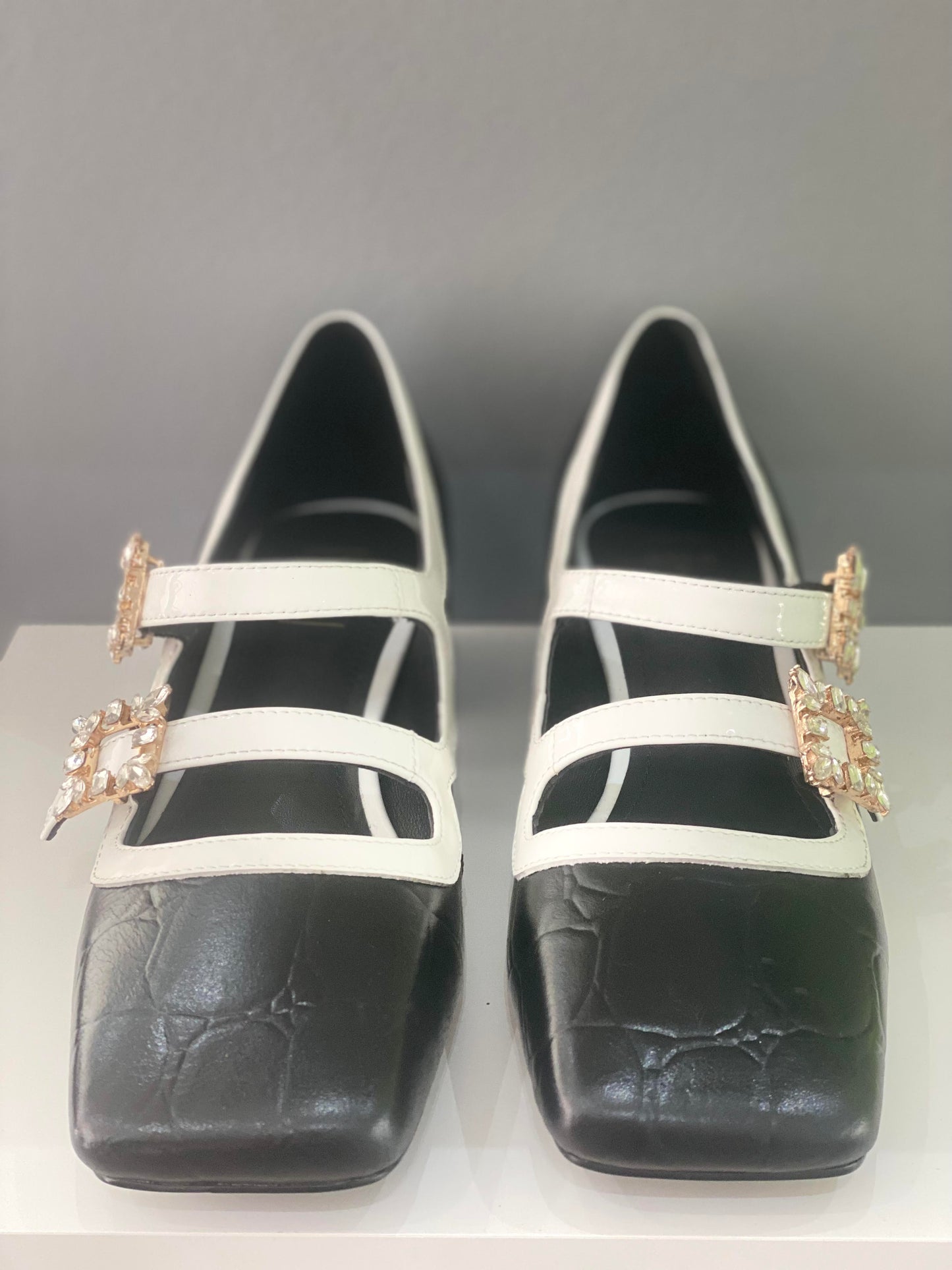 Sapato Liba Preto - Gold&Rouge