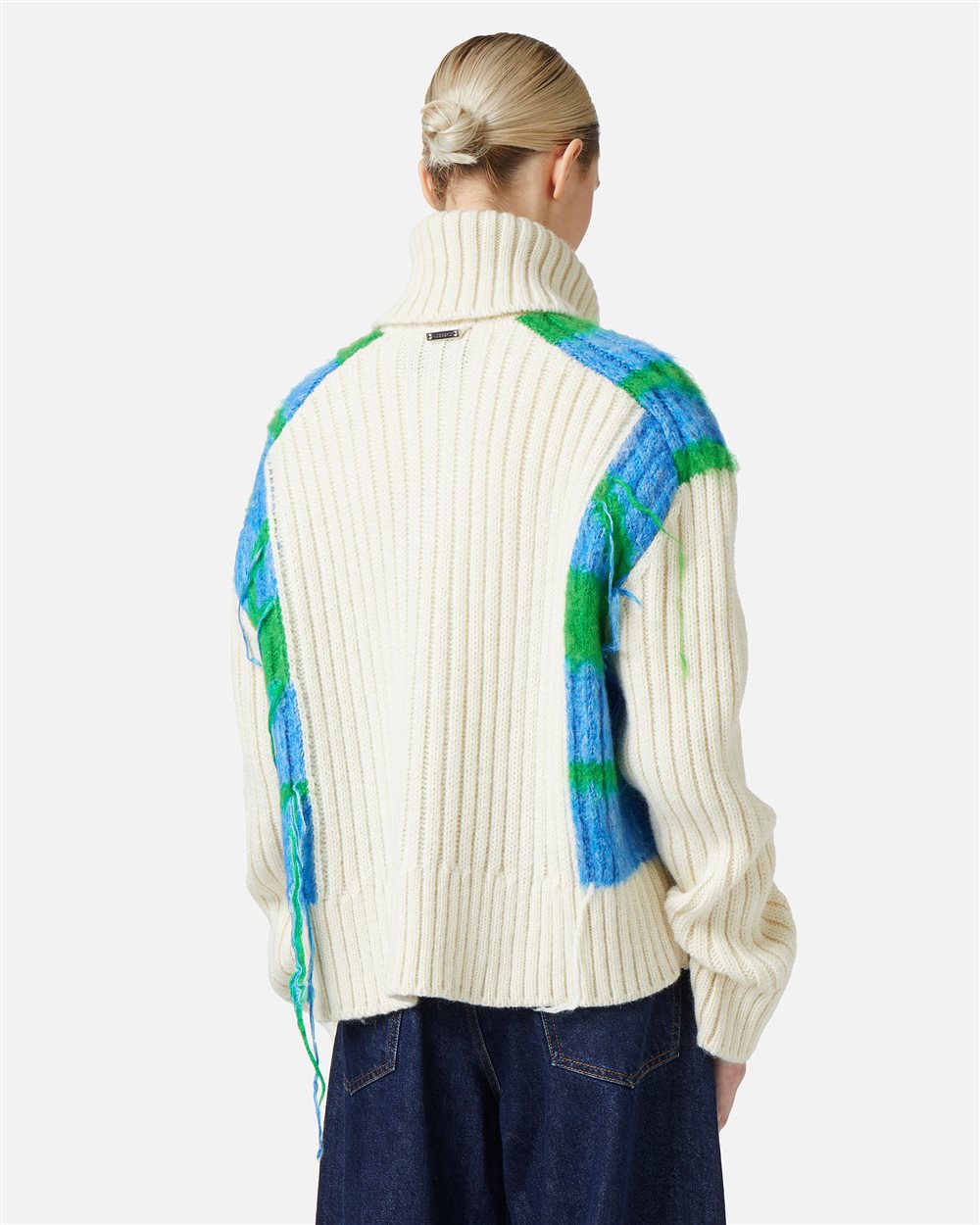 Cardigan em Lã e Alpaca com Textura Artesanal – Iceberg