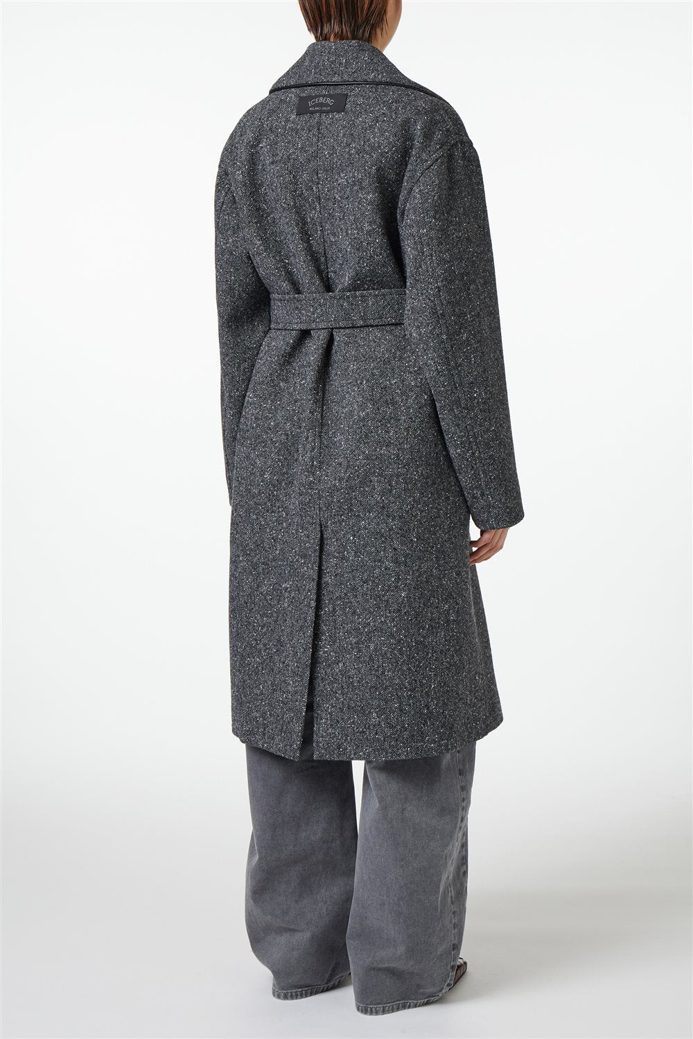 Casaco Robe em Bouclé Pesado com Cinto Amovível – Iceberg