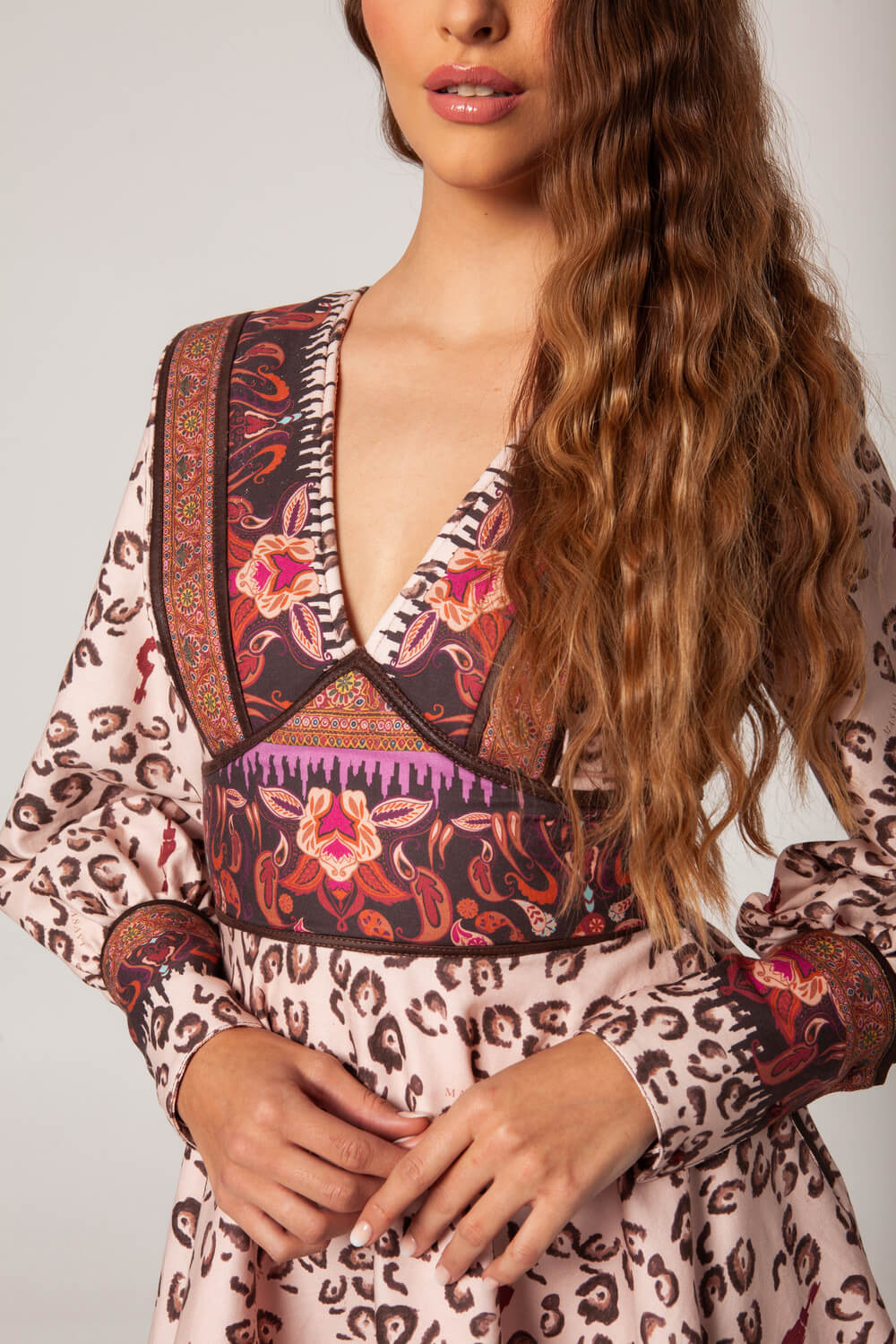Robe Fajin Leo Etnico - Masavi