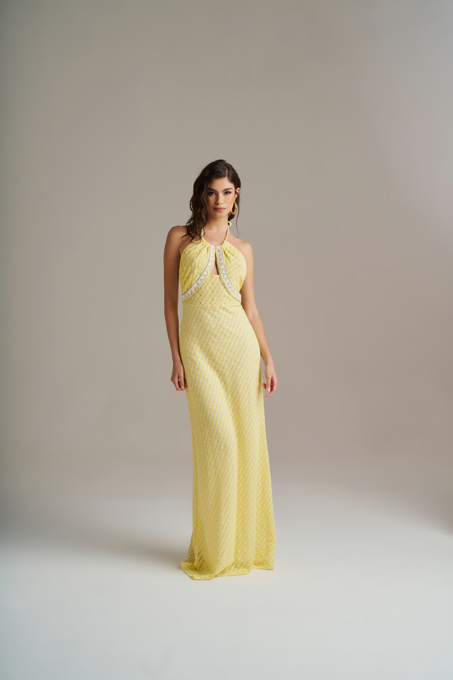 Vestido Comprido Em Malha Com Decote Halter – Pho Firenze