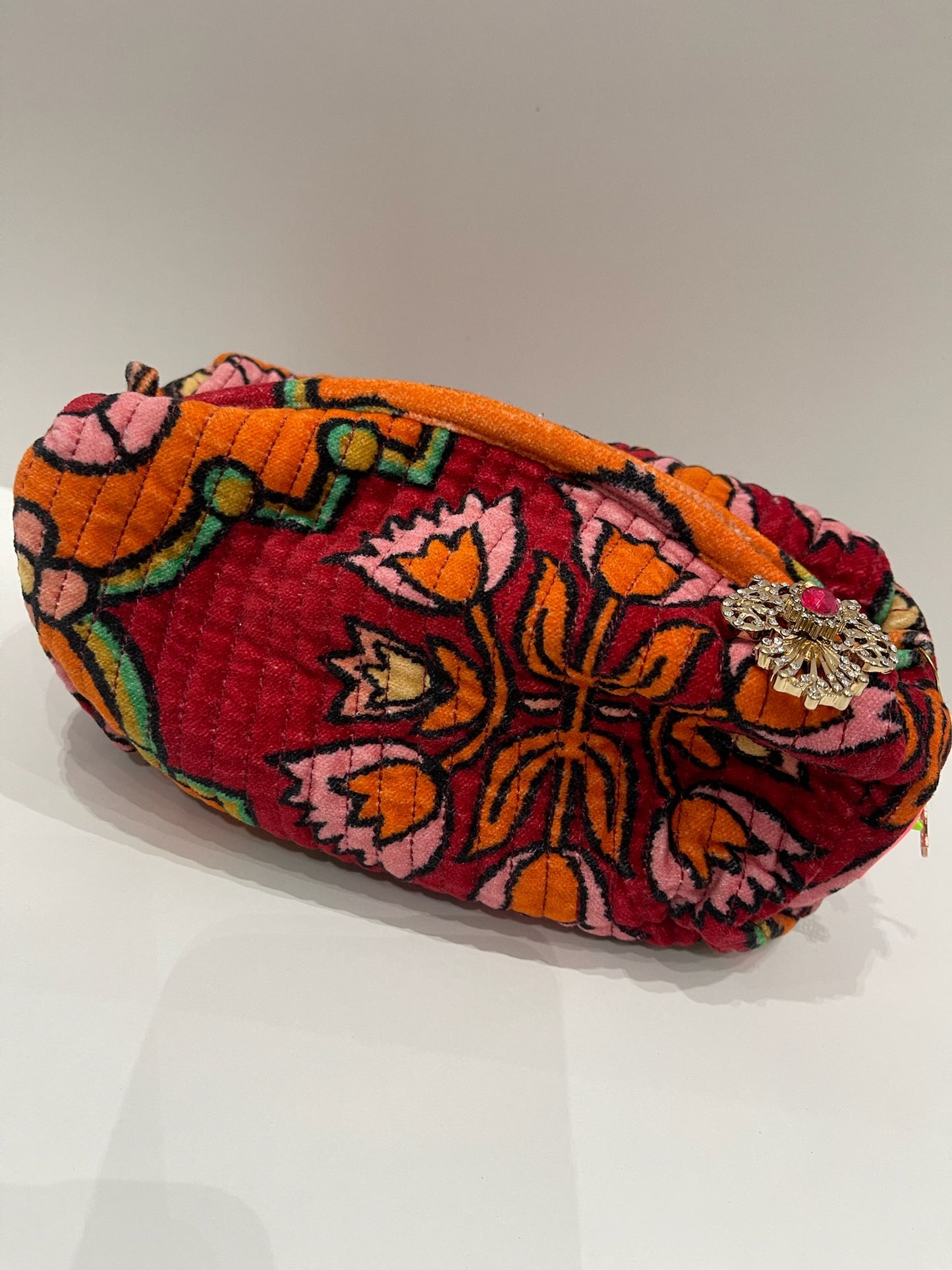 Mala Pequena Jaipur - Manoush