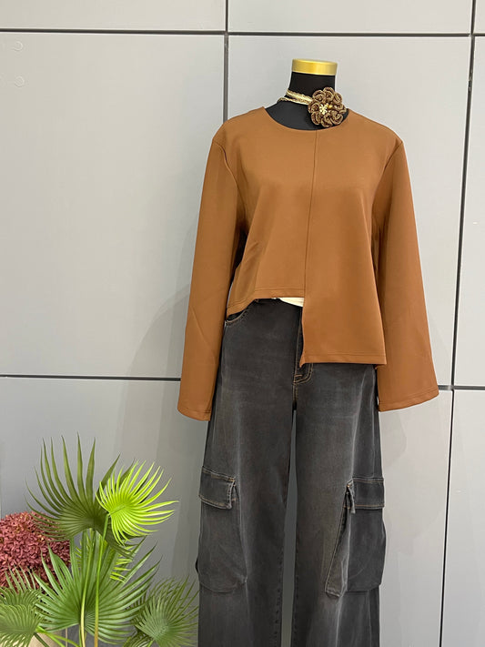 Blouse with Cutout - Jijil