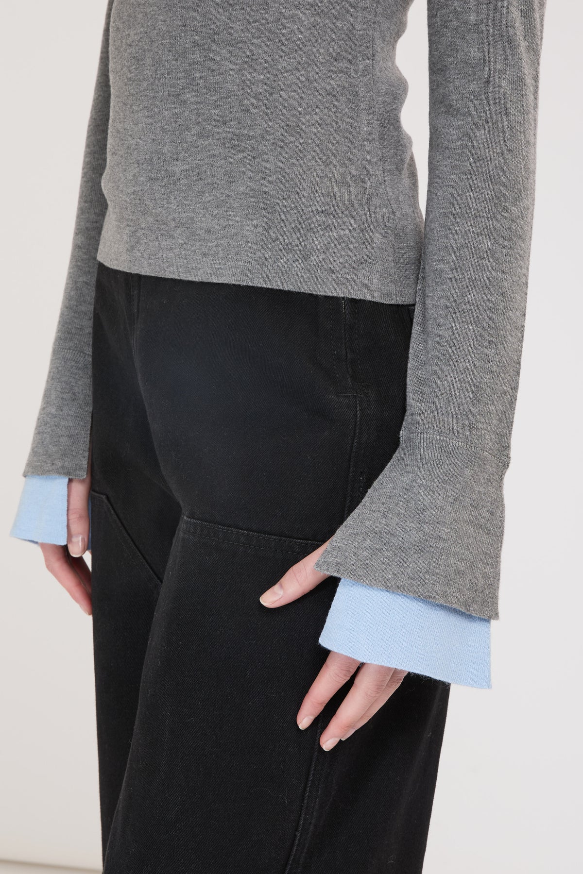 Camisola Fitted com Punhos Contrastantes – Eleh