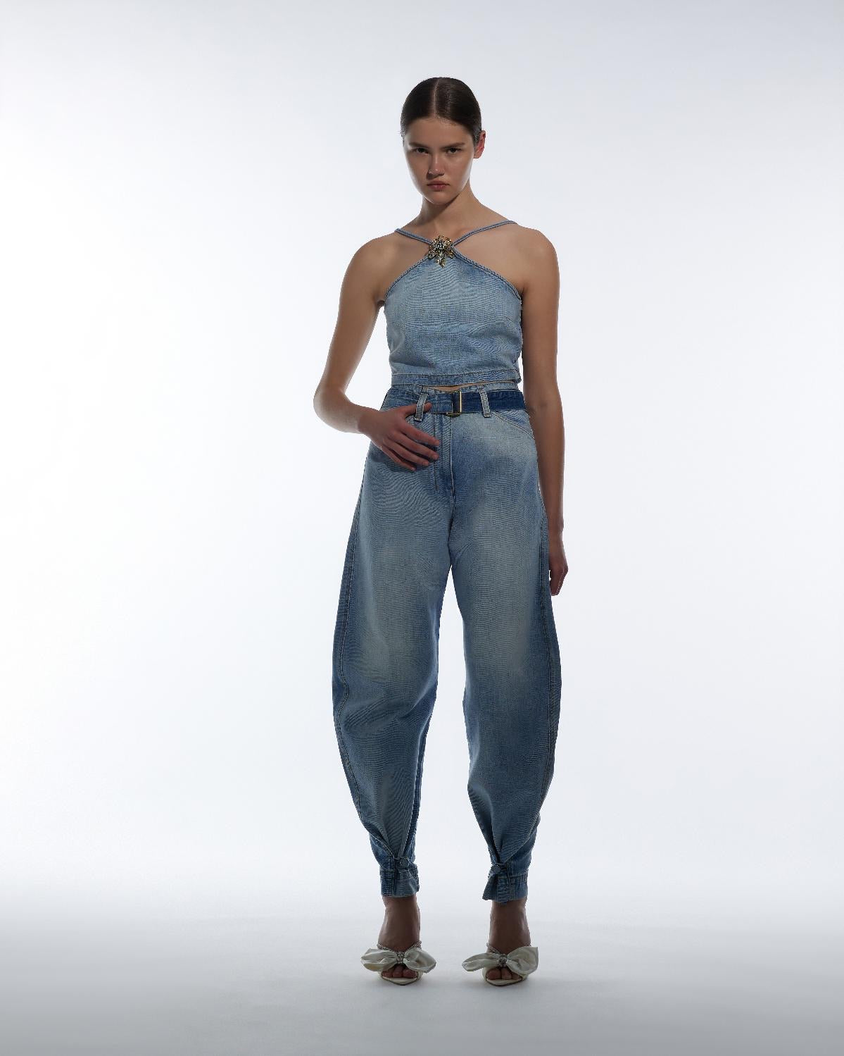 Calças em Denim com Barra Ajustada - Simona corsellini