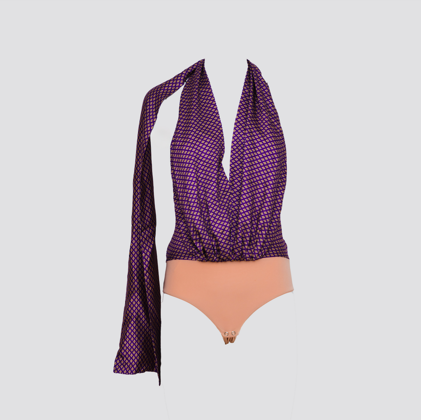 Body estampado assimétrico com decote - Jijil