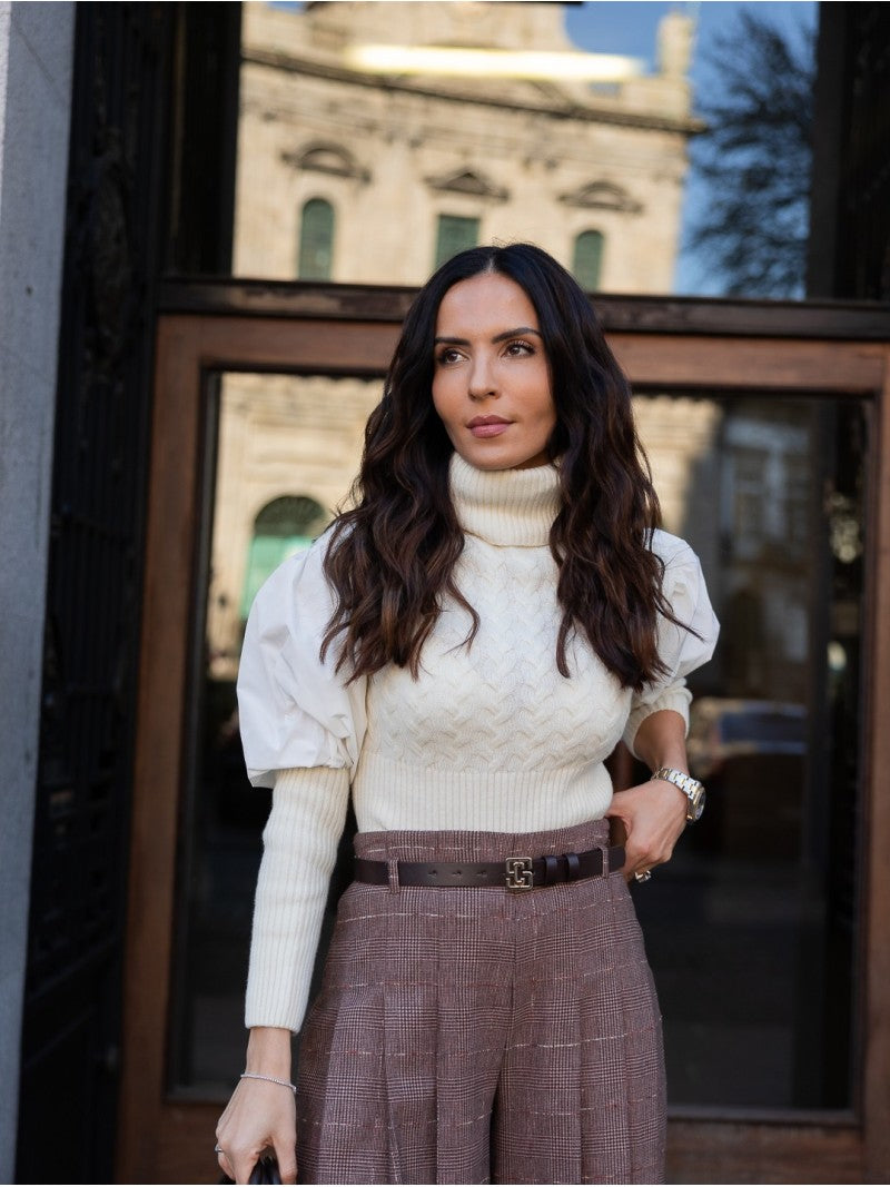 Camisola de Malha com Gola Alta e Mangas Abalonadas – Scripta