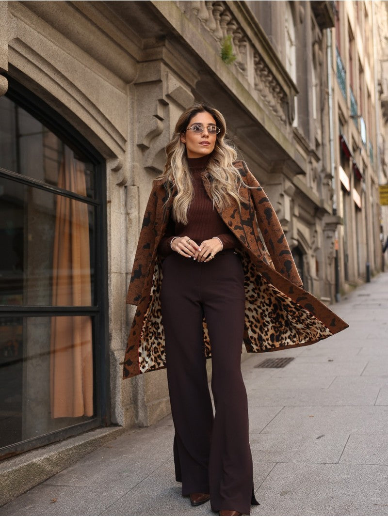 Casaco Comprido com Gola De Aba – Scripta