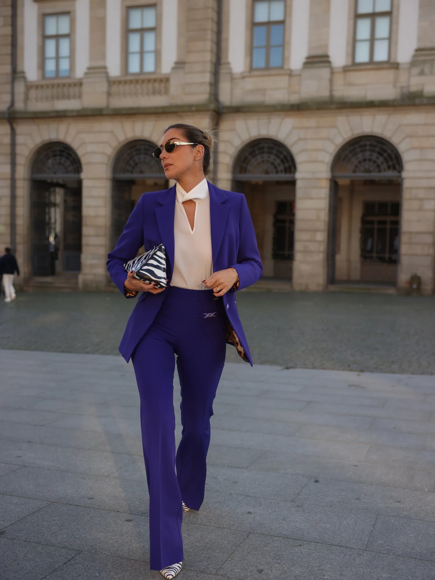 Blouse with Open Neckline and Twist Detail - Scripta