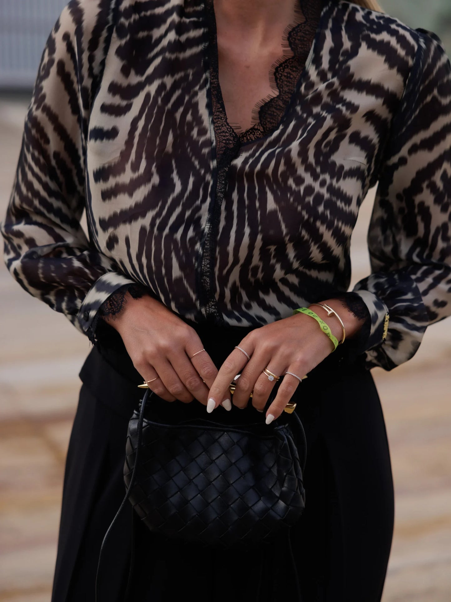 Printed Blouse with Lace Detail - Scripta