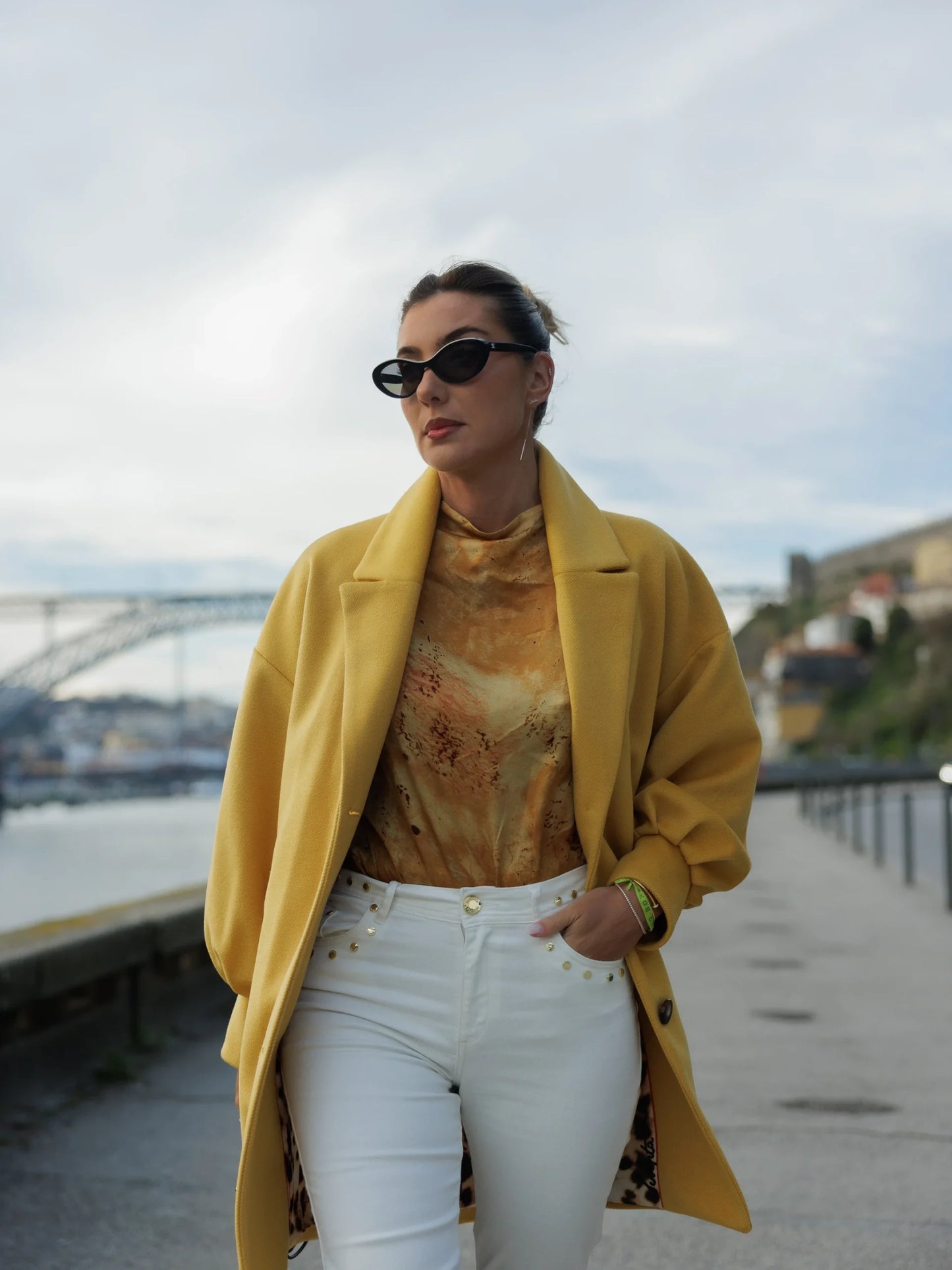 White Jeans with Rivet Detail - Scripta