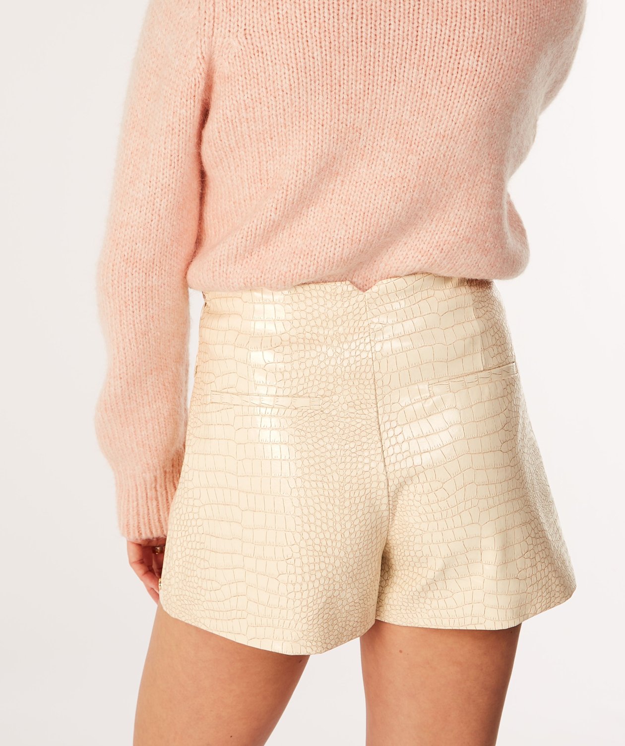 Yaya Short - Josh V
