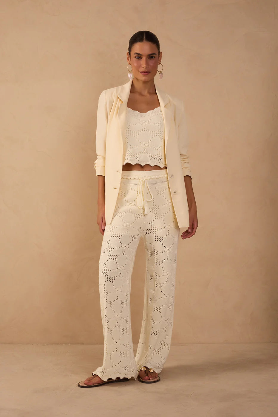 Calça Tricot Calmaria Bege Concha – Dress To