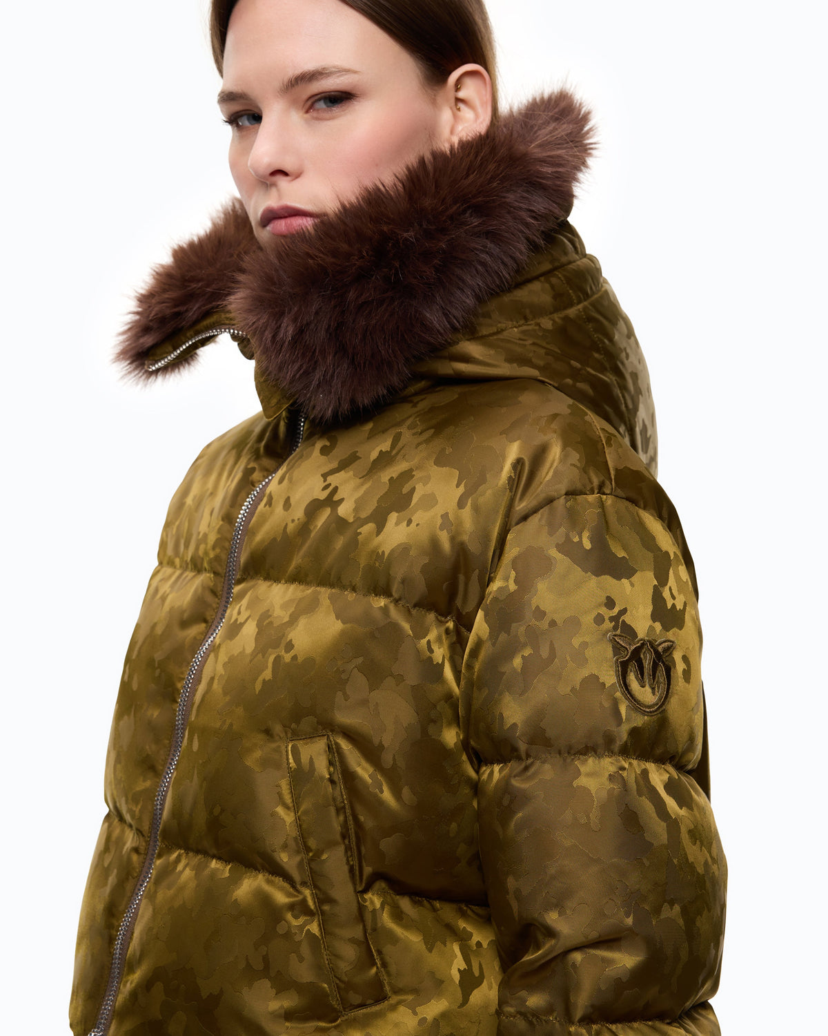Blusão Acolchoado em Cetim Camuflado - Pinko