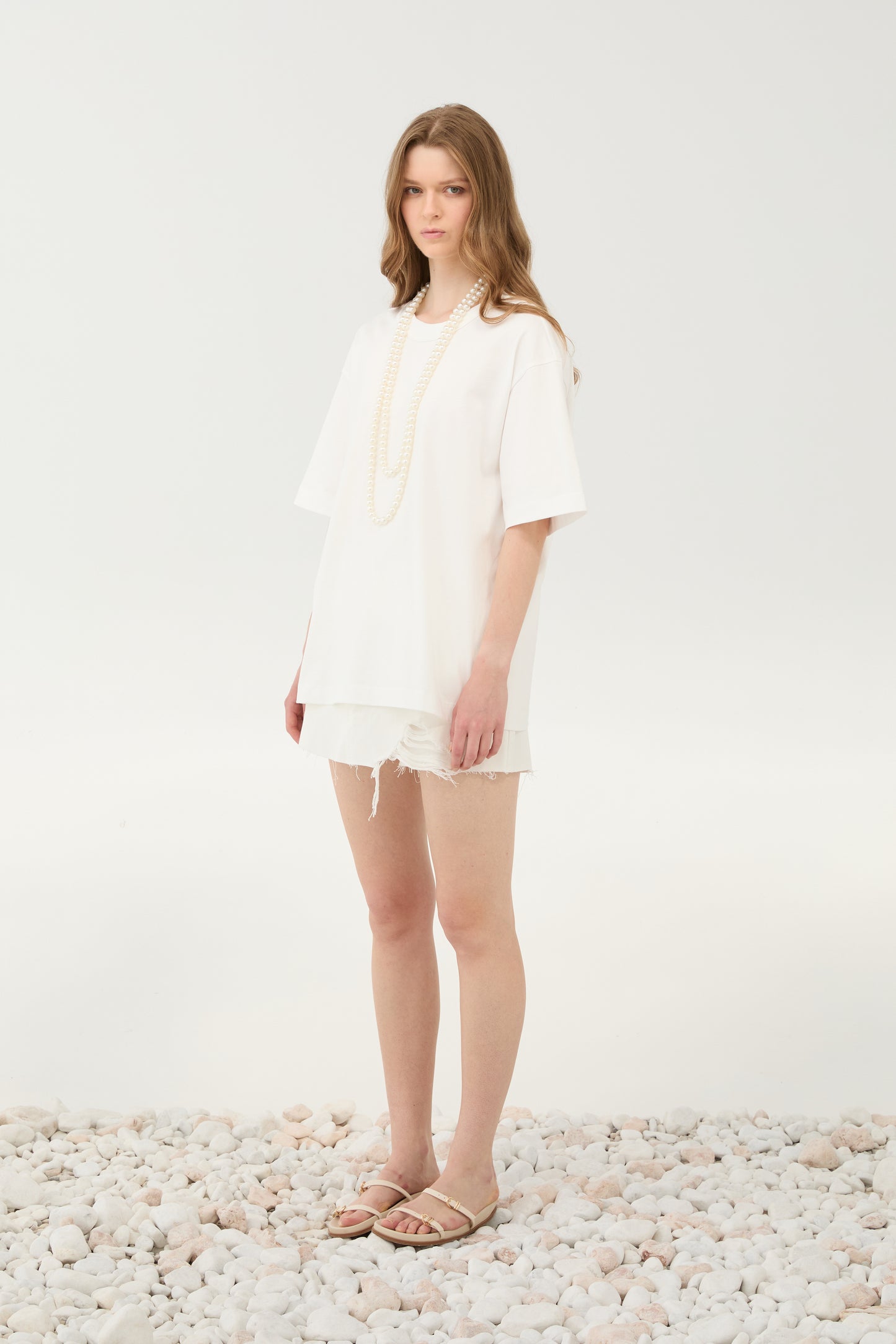 T-shirt Oversized Minimalista – Eleh