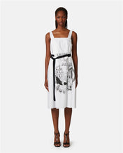 Load image into Gallery viewer, Vestido com Estampa de Roma - Iceberg
