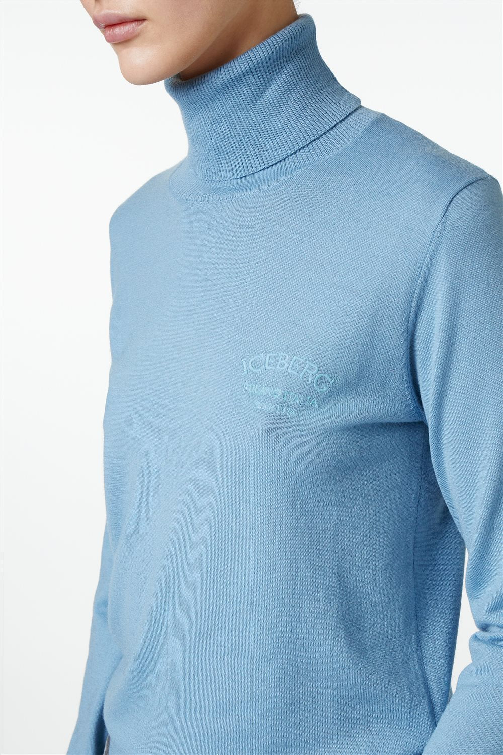 Camisola de Gola Alta em Lã Merino Extra Fina – Iceberg