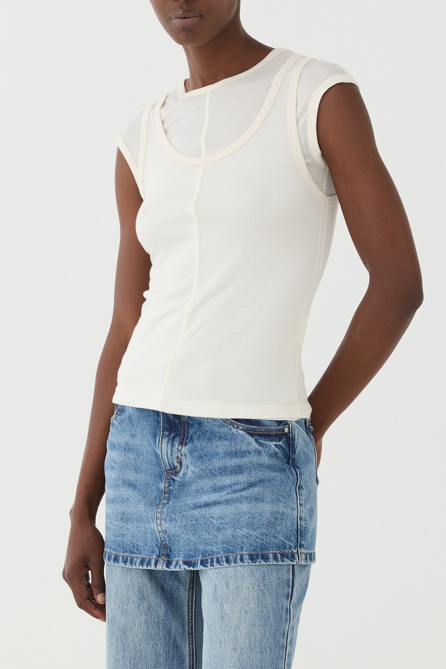 Top Justo Com Sobreposição Efeito Layering – Eleh