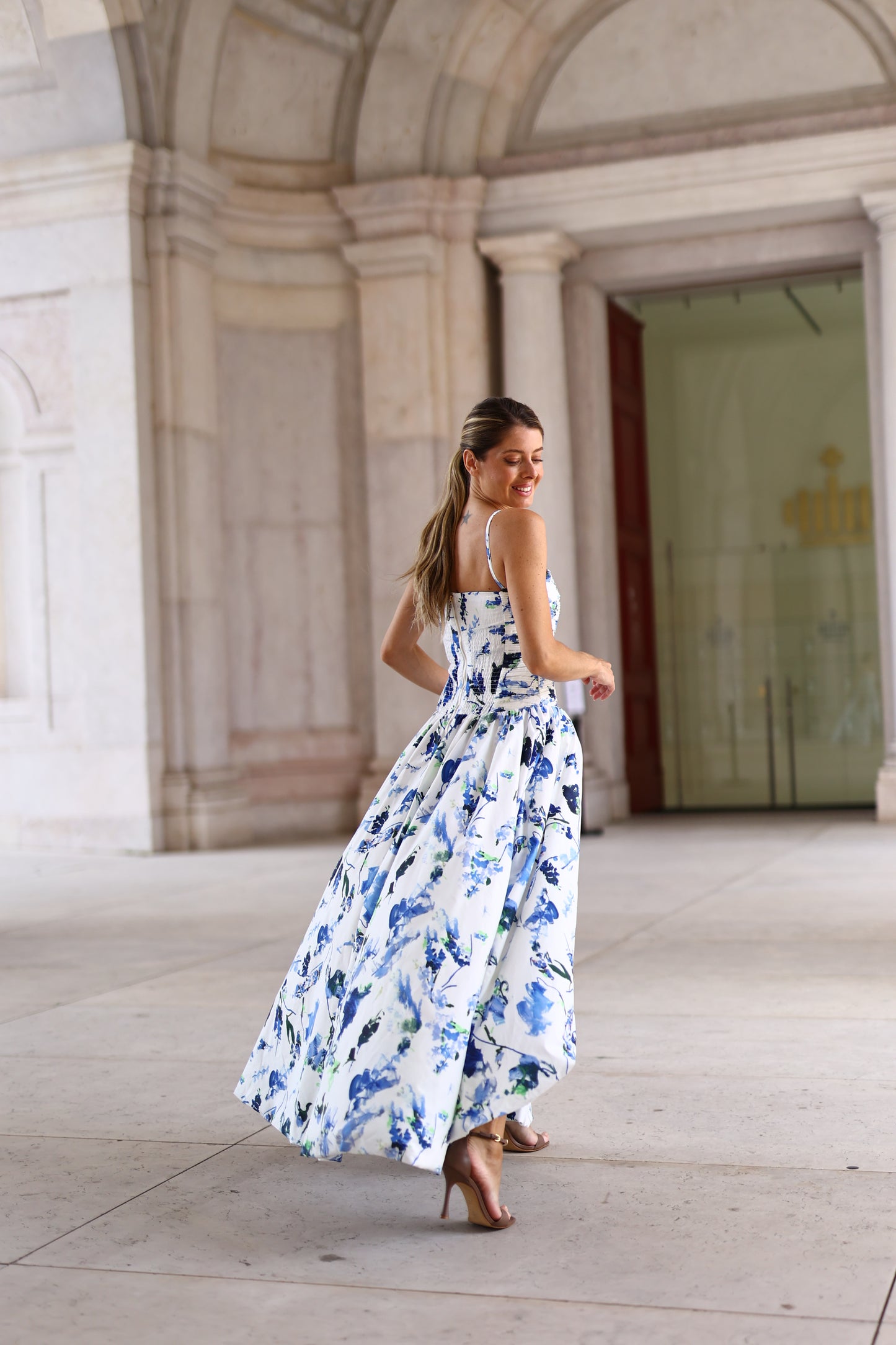 Vestido Bosa Floral Azul – Odi odi