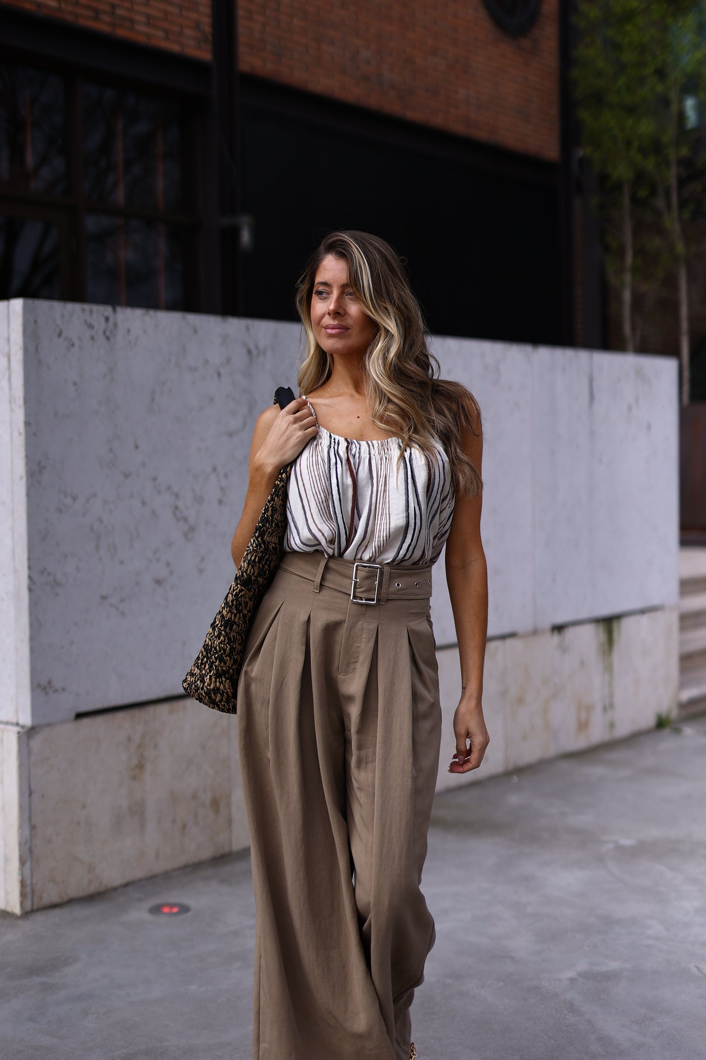 Top Fluido às Riscas com Alças Finas – Eleh