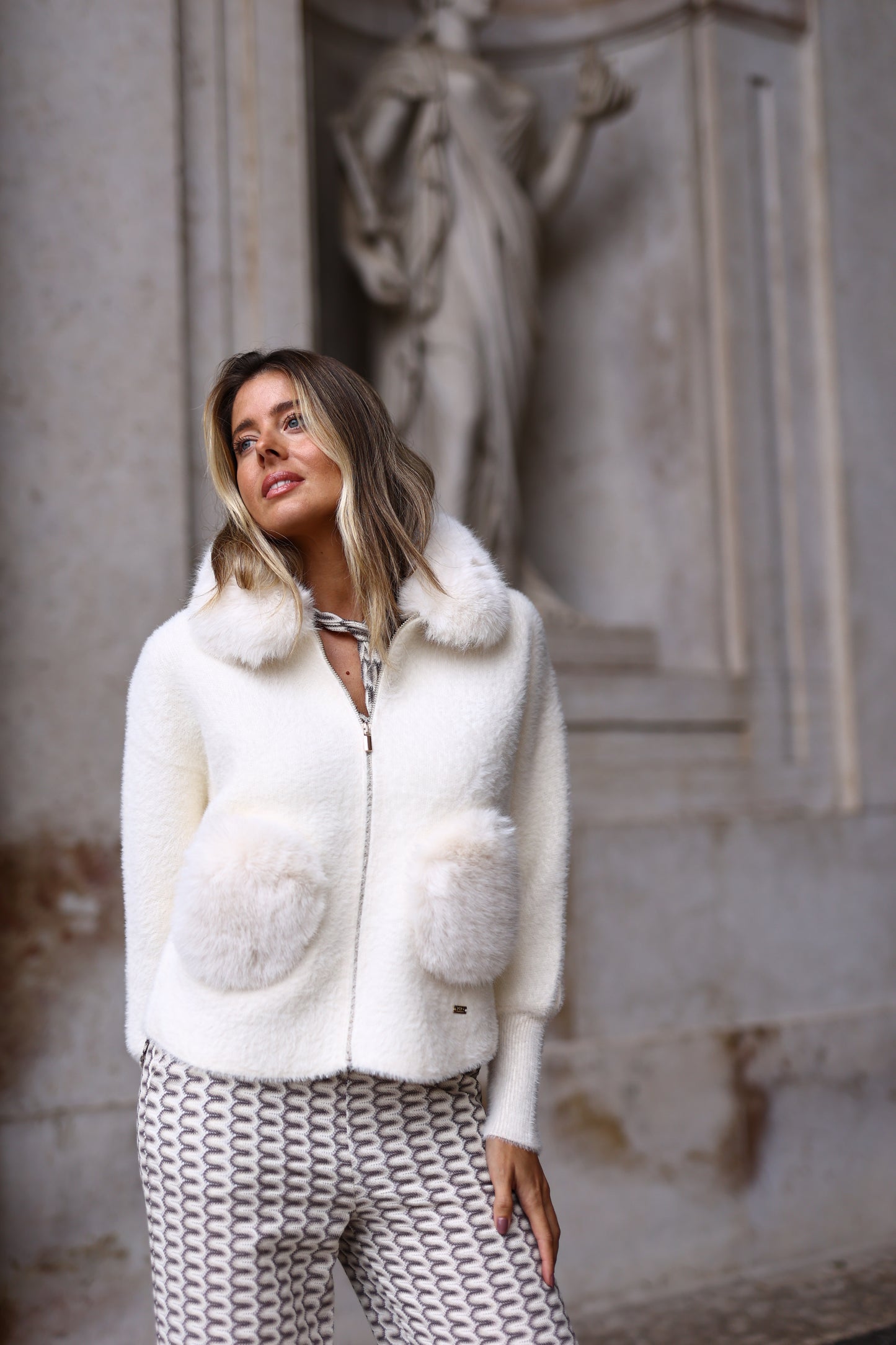 Casaco de Malha com Aplicações em Pêlo Eco – PHO Firenze