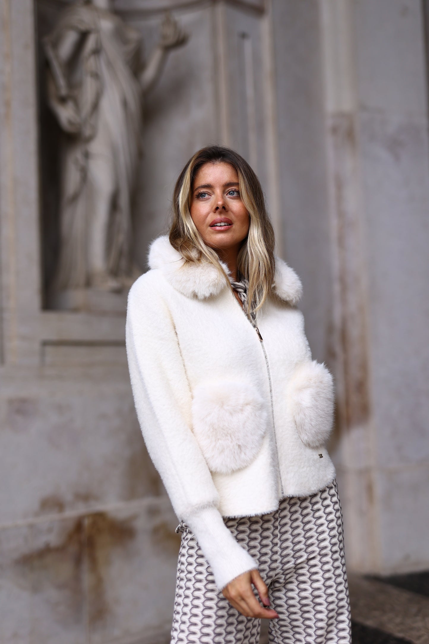 Casaco de Malha com Aplicações em Pêlo Eco – PHO Firenze