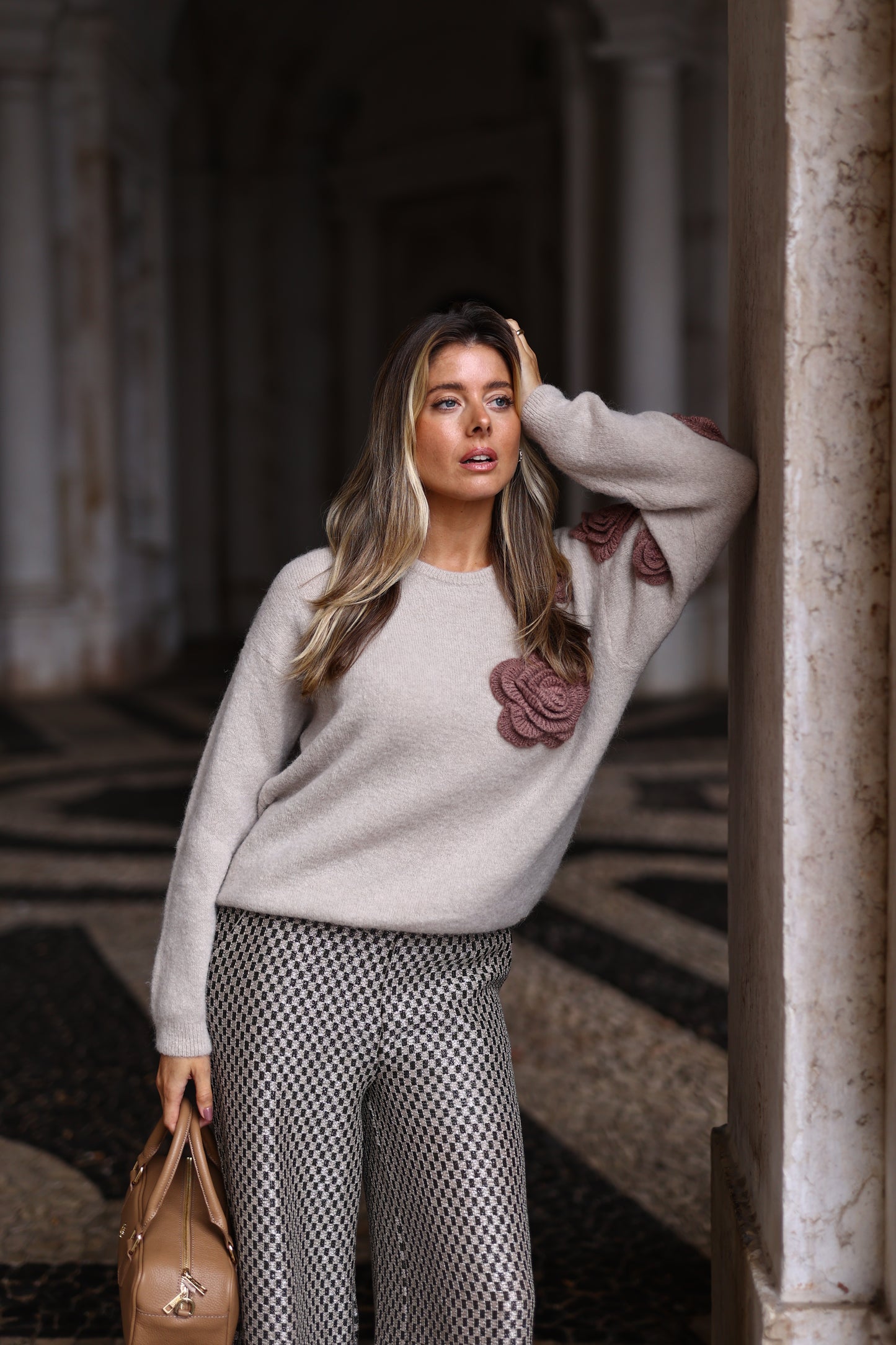 Camisola Malha Com Flores Nude/Coffee – PHO Firenze