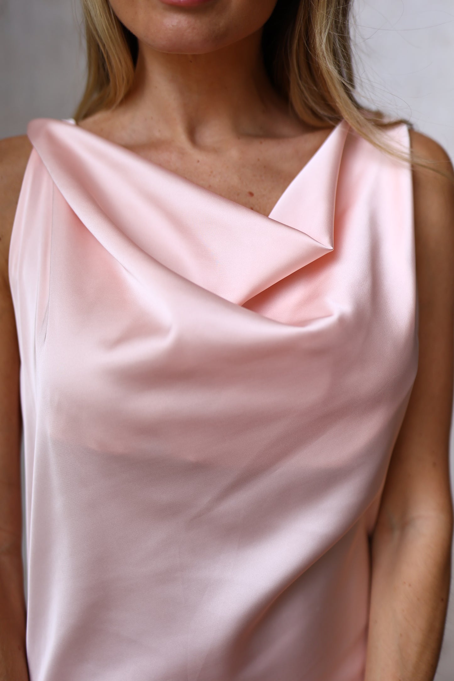 Vestido Tusa Rosa Pó – Odi Odi