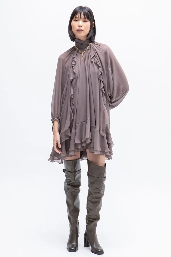 Vestido Curto com Folhos Capri Bison - Masavi
