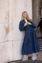 Carregar imagem no visualizador da galeria, Denim Trench Coat Com Logo - Iceberg
