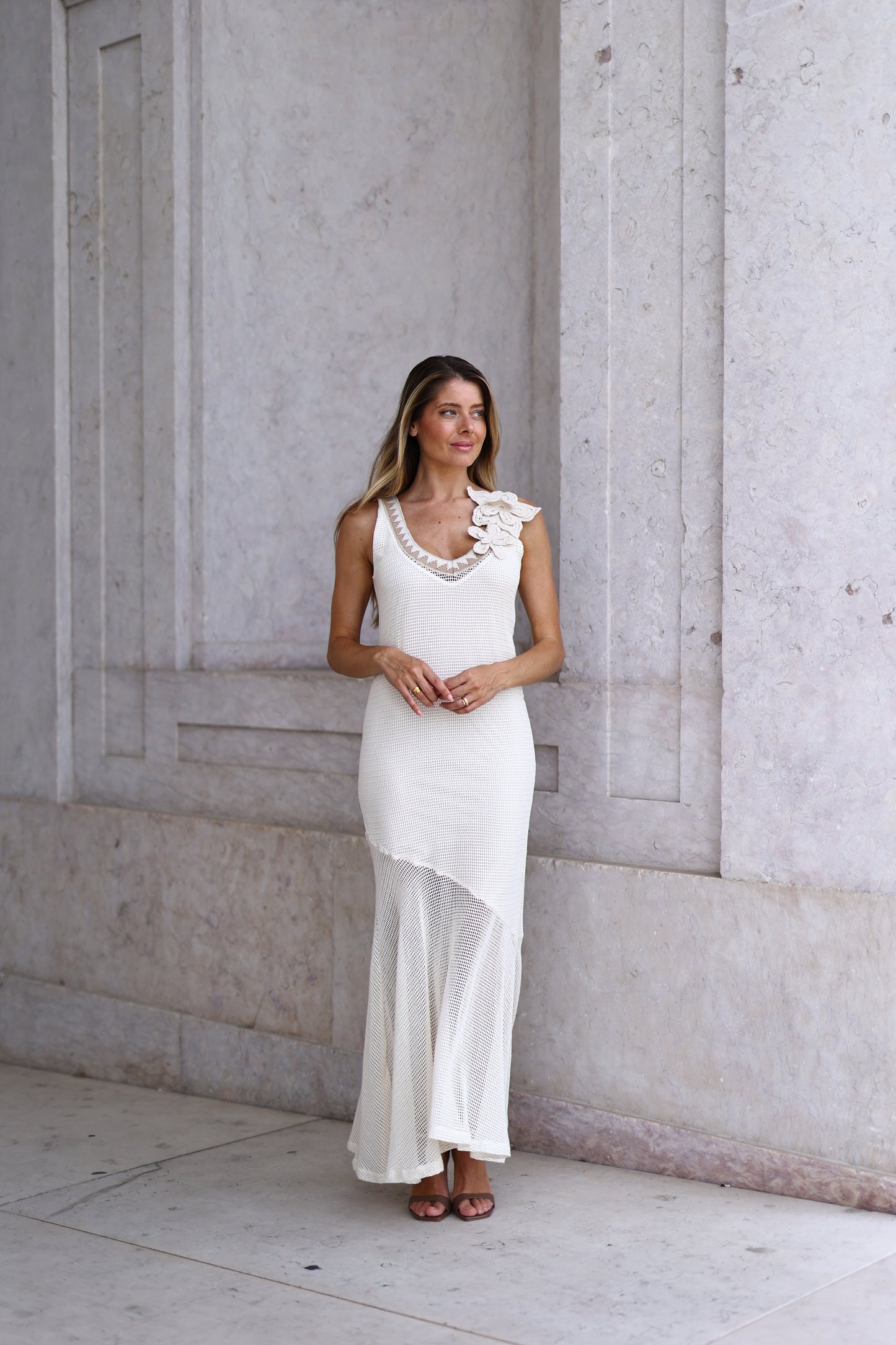 Vestido Comprido Em Malha Com Aplicações Florais – Pho Firenze