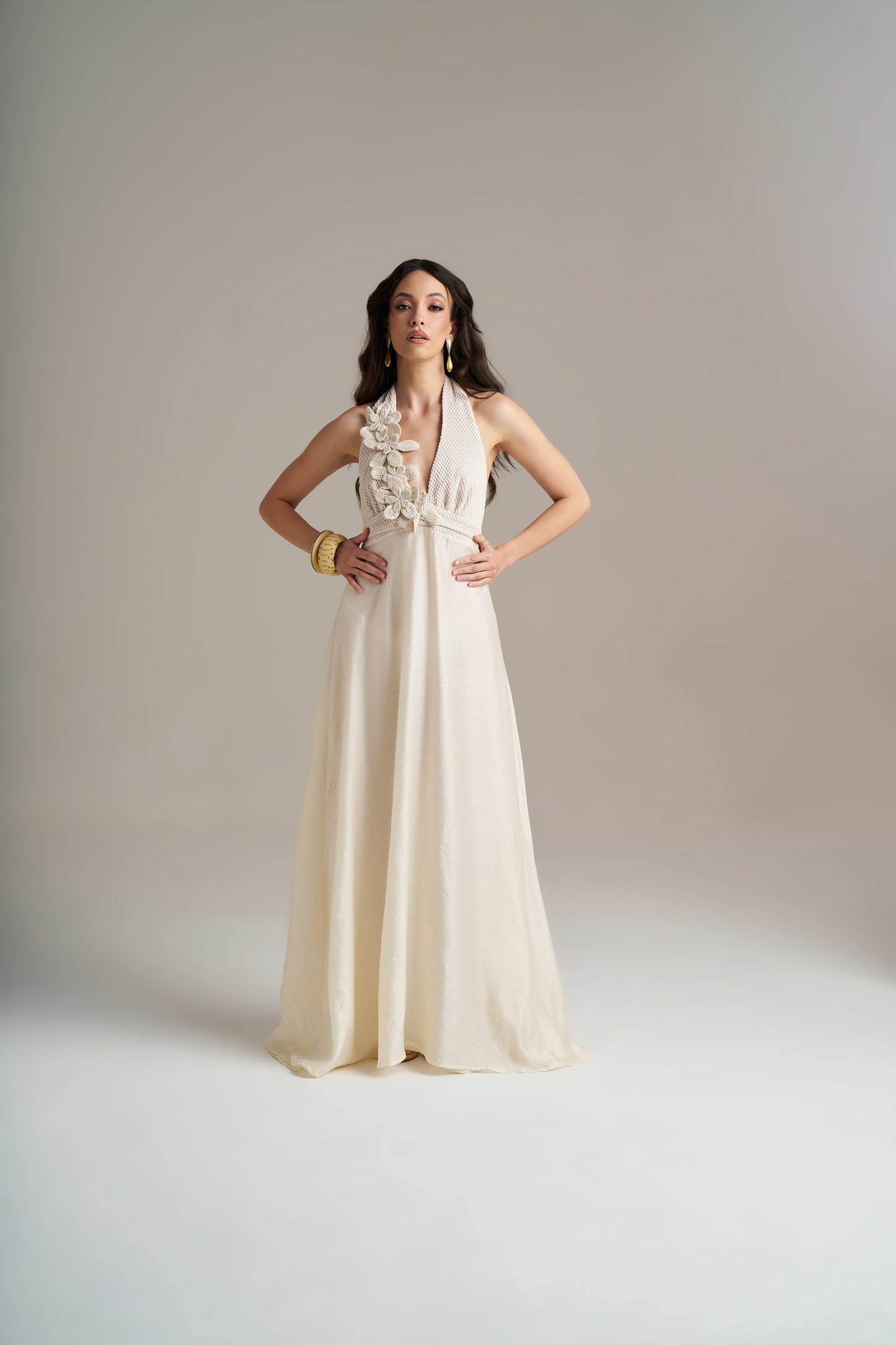 Vestido Comprido Com Aplicações Florais – Pho Firenze