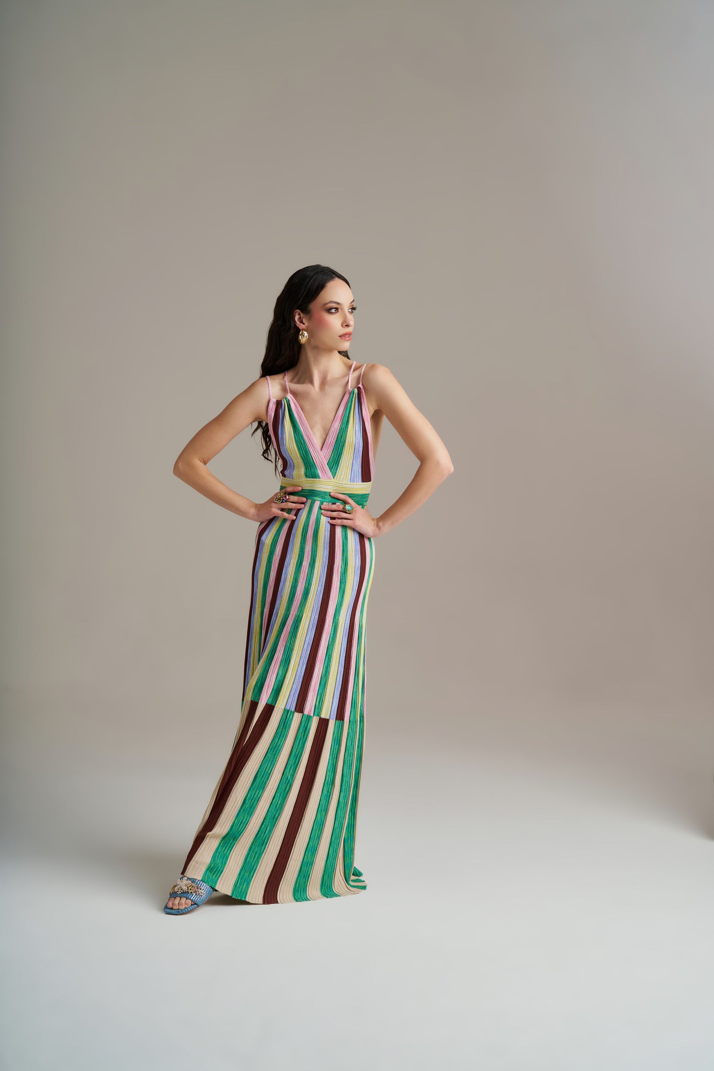Vestido Comprido Em Malha Multicolor Com Decote Em V – Pho Firenze