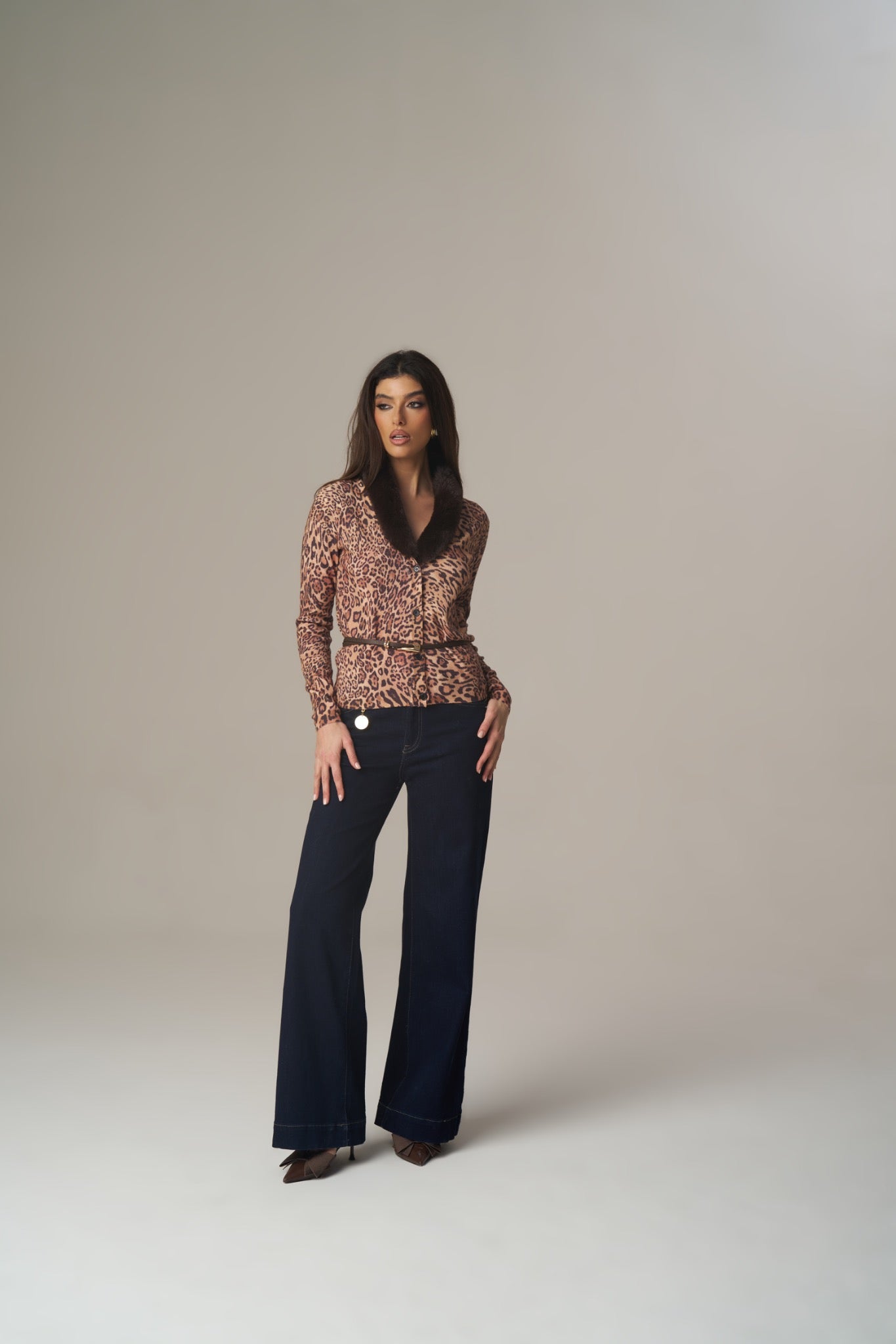 Cardigan Animal Print com Pelo Ecológico e Cinto – Pho Firenze