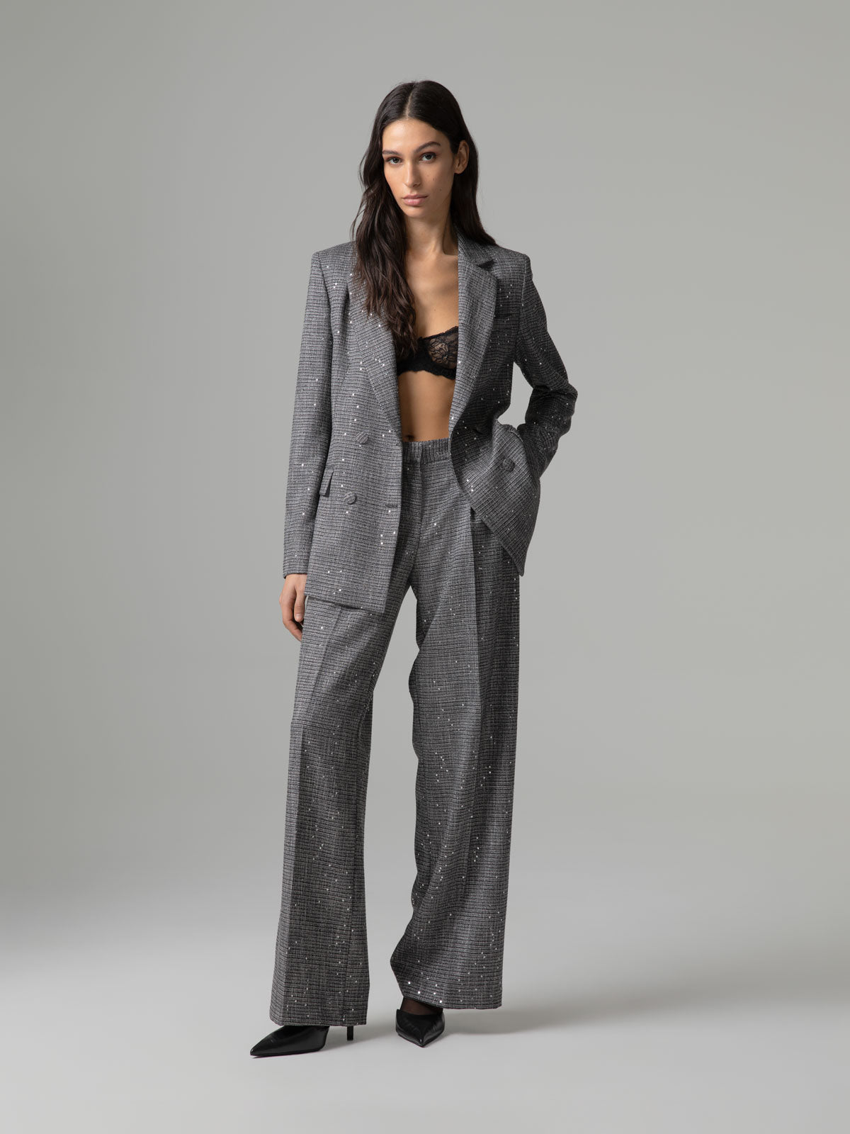 Calças Loose Fit com Pinças e Brilho Cinzento – Gaëlle Paris