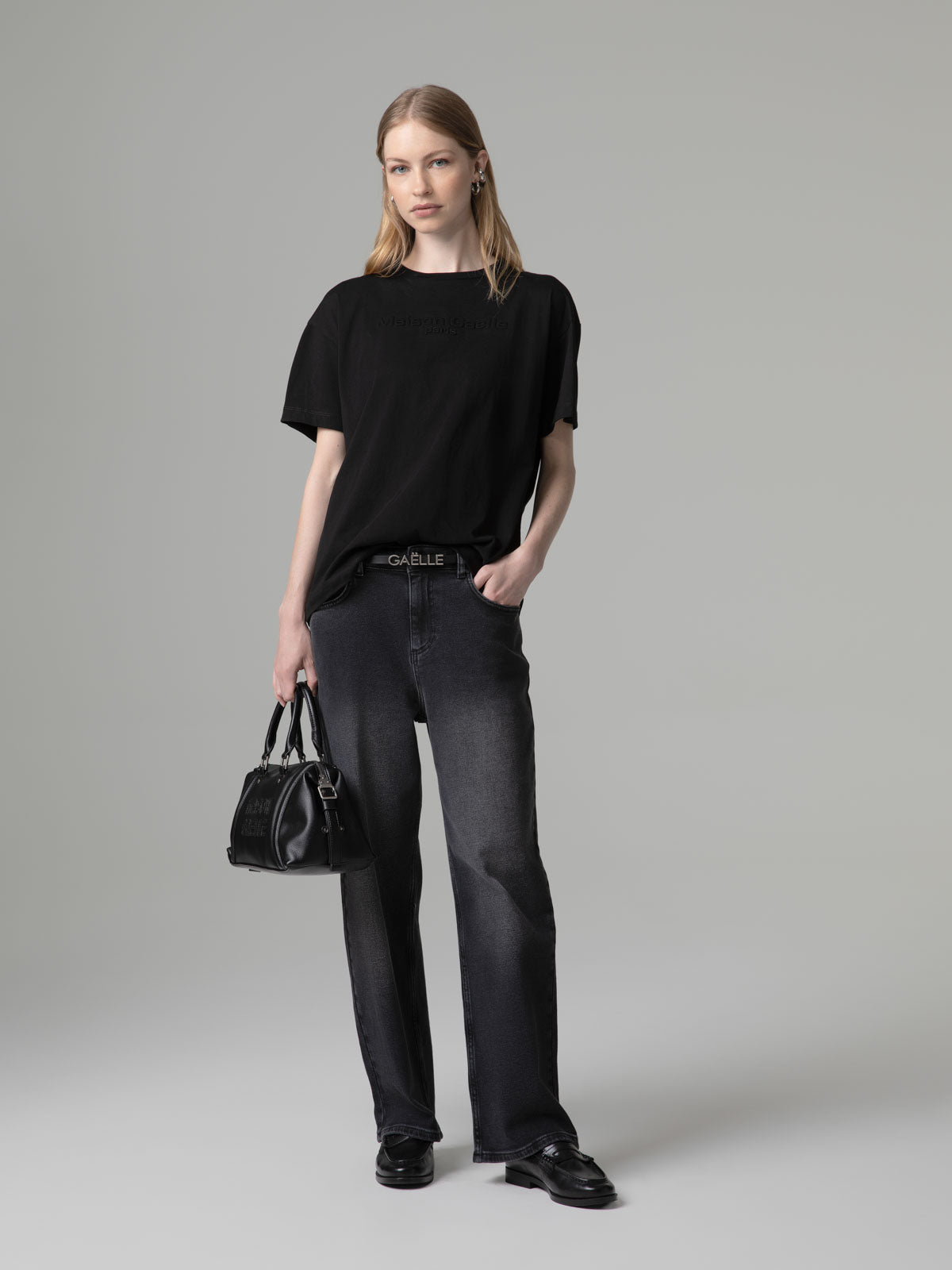 Vestido Midi Drapeado com Ombros Descobertos Vinho – Gaëlle Paris