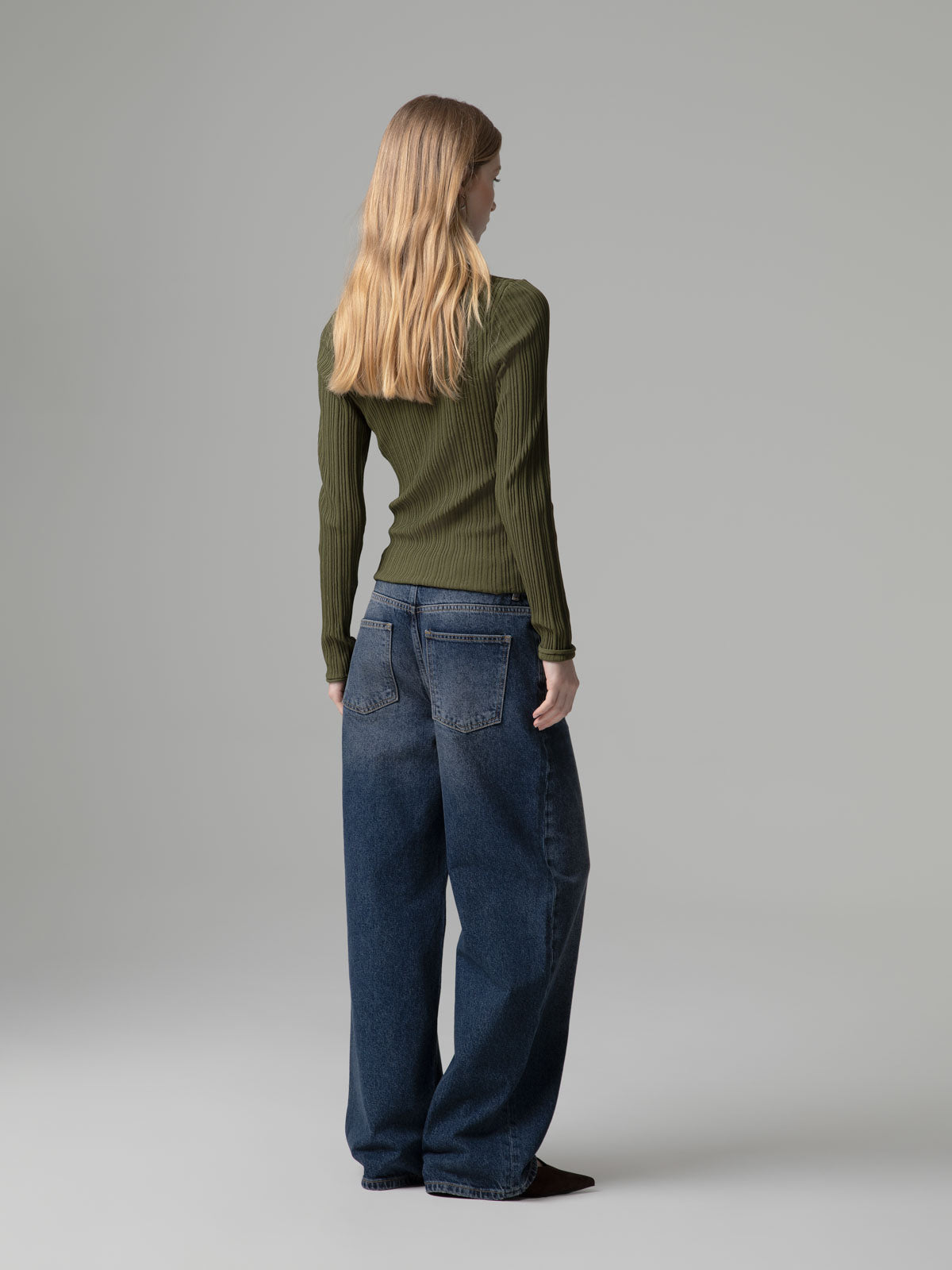 Camisola de Malha em Viscose Areia – Gaëlle Paris