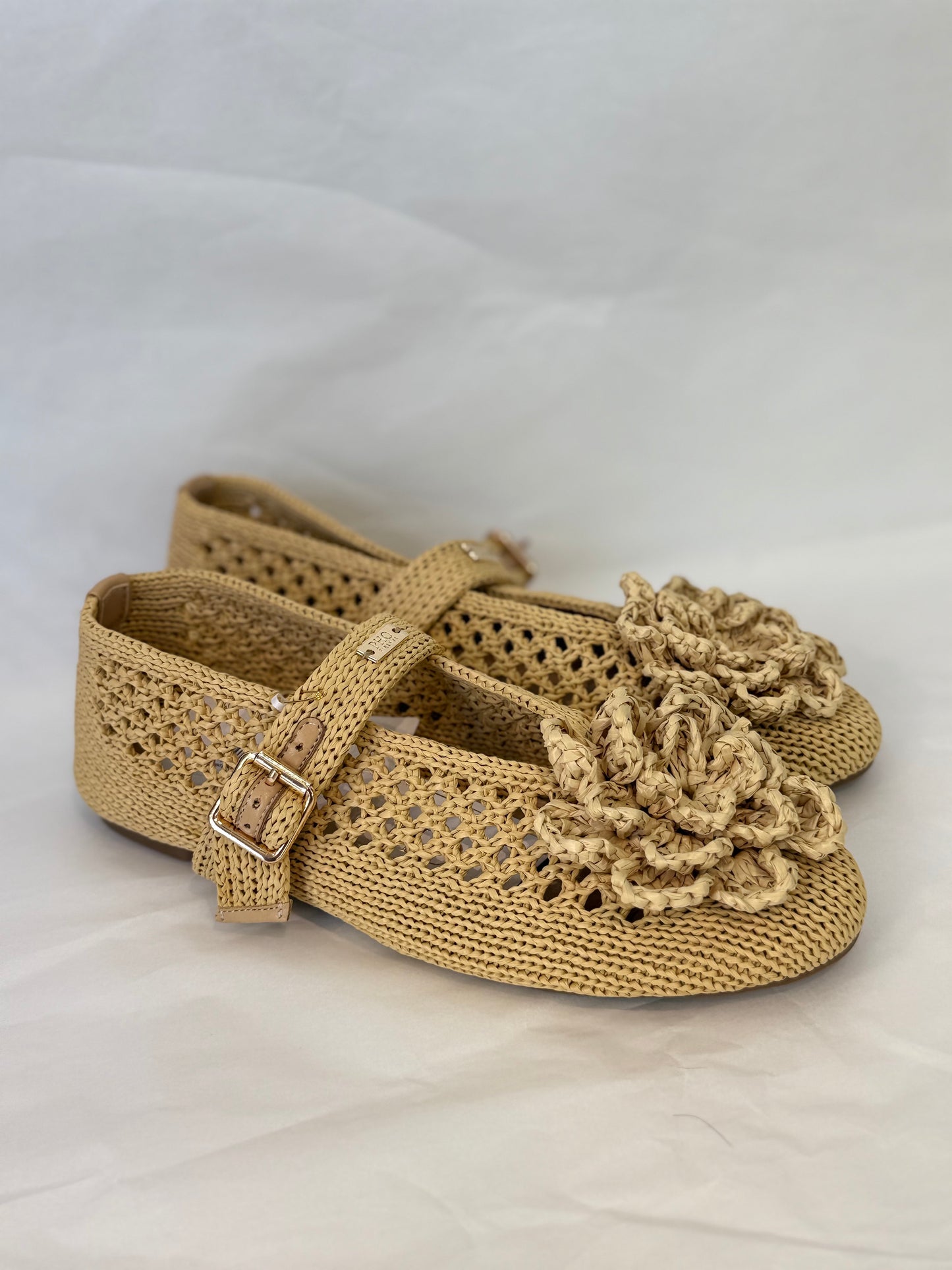 Ballerina Em Ráfia Com Aplicação Floral – Pho Firenze