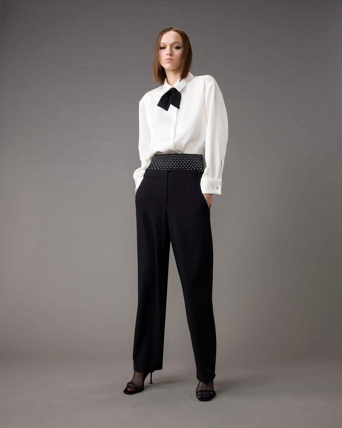 Camisa Smoking  com Laço Desatado – Simona Corsellini