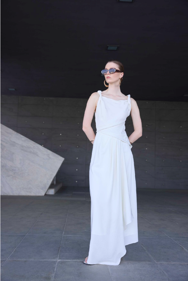 Vestido Longo Fluido com Drapado – Eleh
