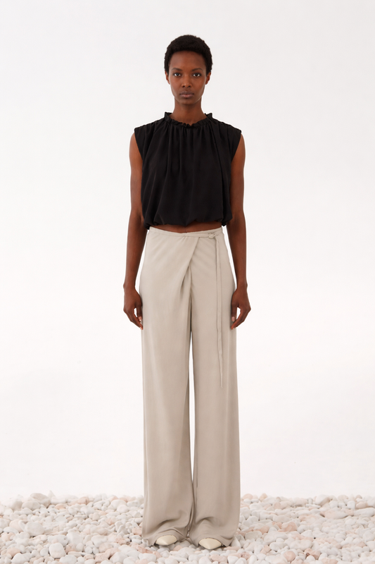 Top Fluido Com Gola Franzida – Eleh