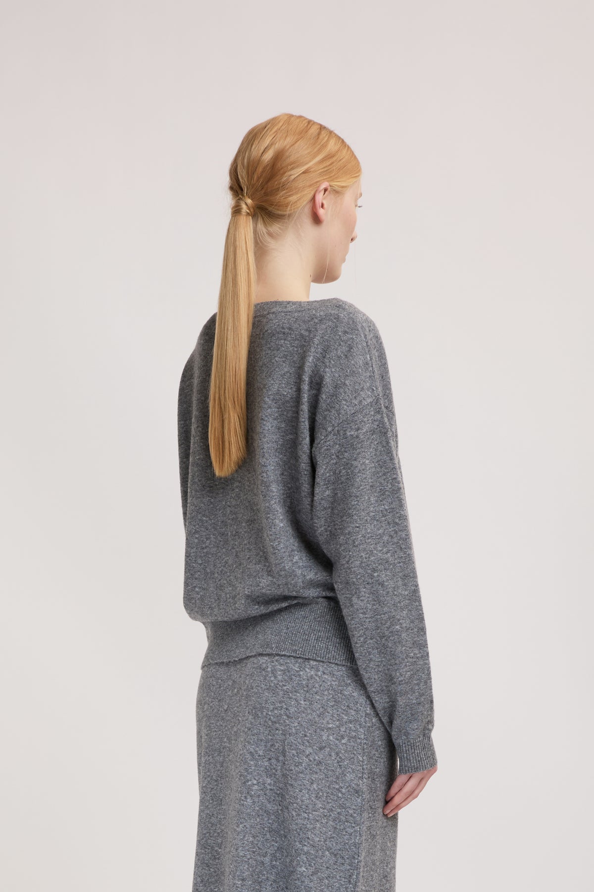Camisola de Malha com Cintura Ajustada – Eleh