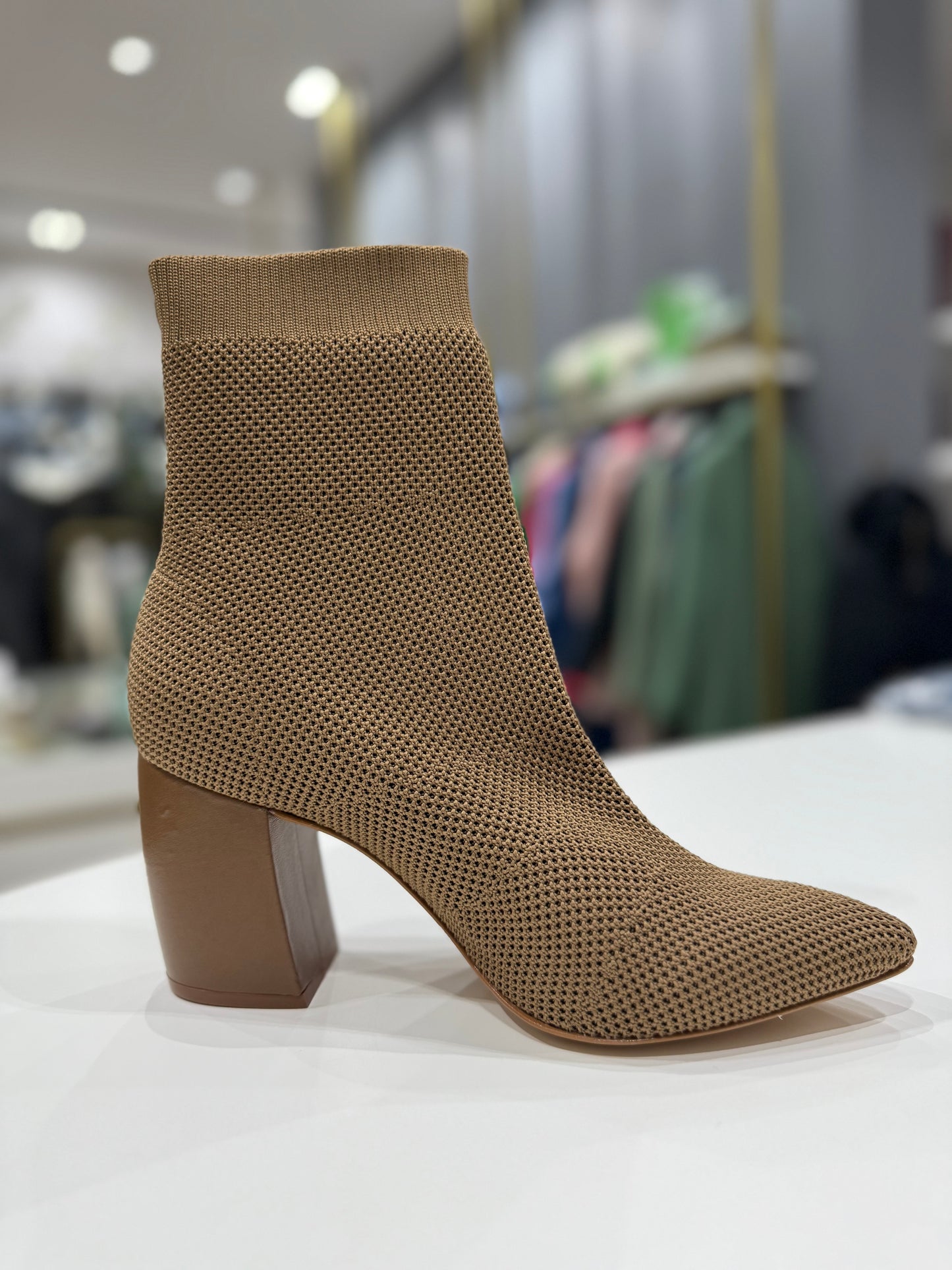 Bota Meia Salto Bloco Knit Marrom Honey - Carrano